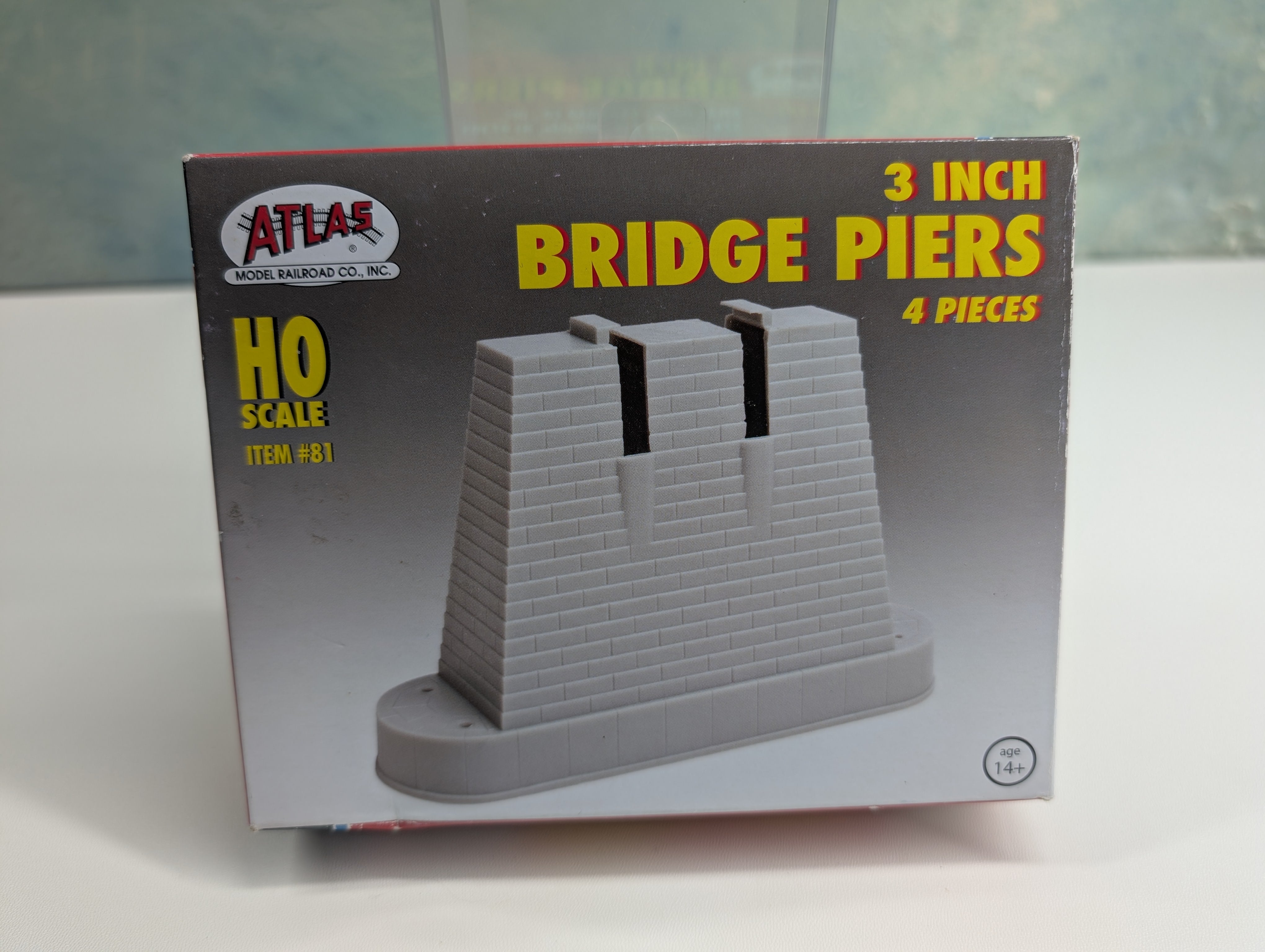 Atlas 81 HO Scale 3 Inch Bridge Piers (4 pcs)
