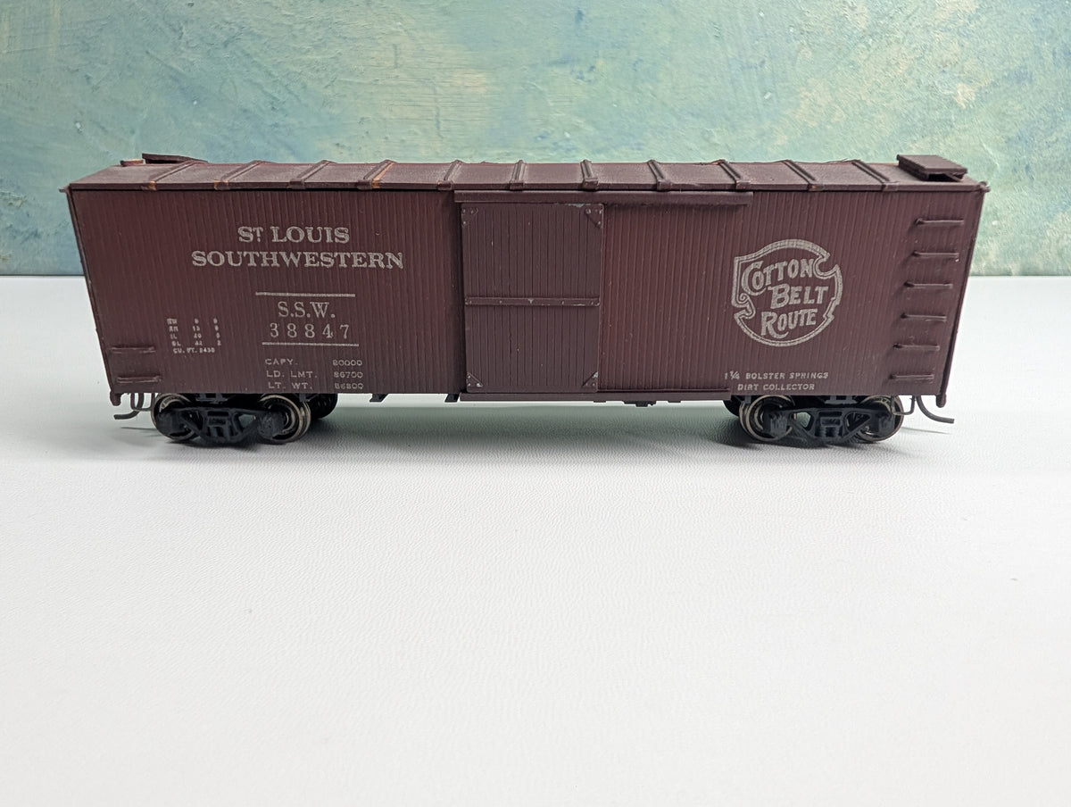 USED HO Scale Weathered Wooden Box Car St Louis Southwestern SSW #38847 Metal Wheels