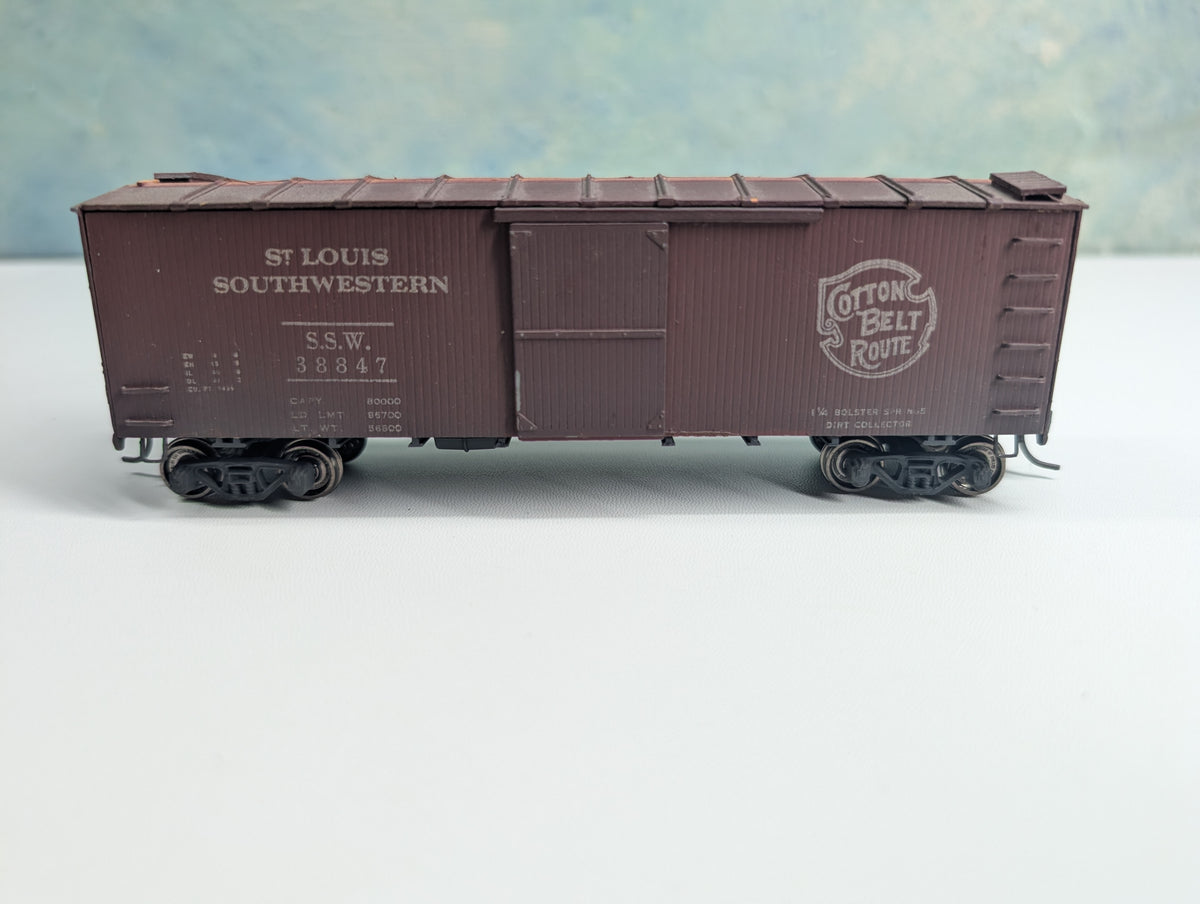 USED HO Scale Weathered Wooden Box Car St Louis Southwestern SSW #38847 Metal Wheels