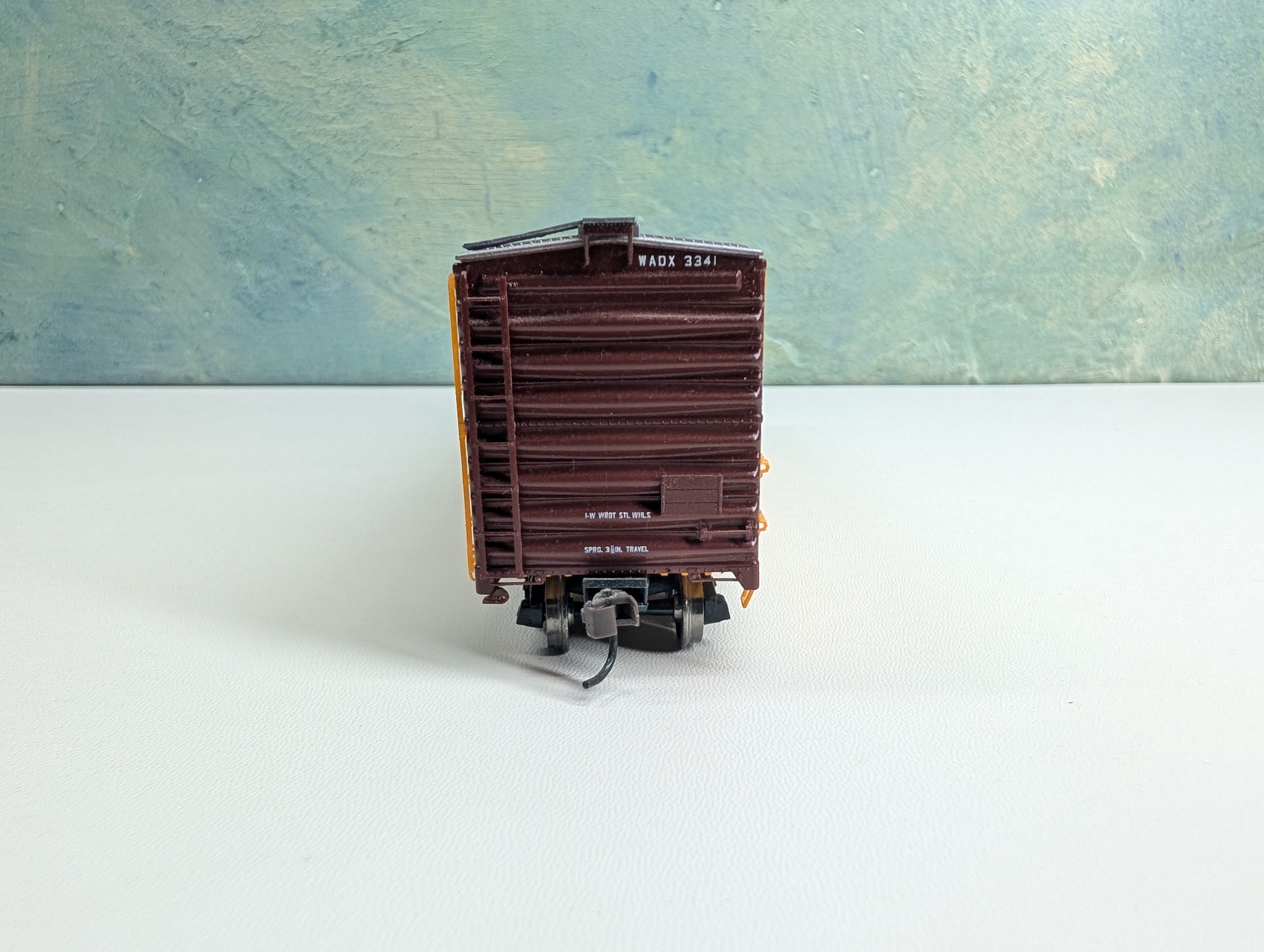 USED HO Scale 50' Box Car American Refrigerator Transit WADX #3341 Metal Wheels