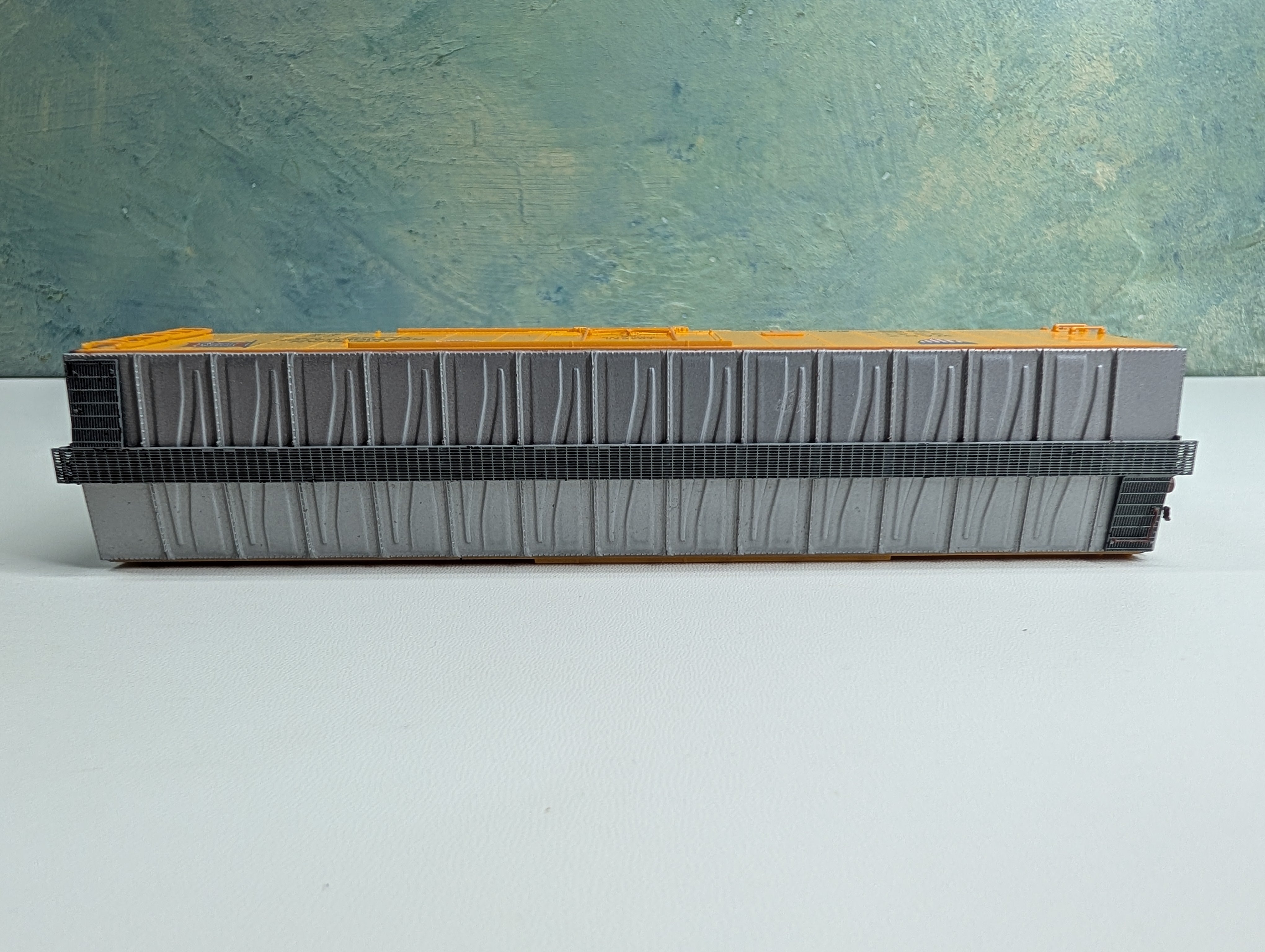 USED HO Scale 50' Box Car American Refrigerator Transit WADX #3341 Metal Wheels