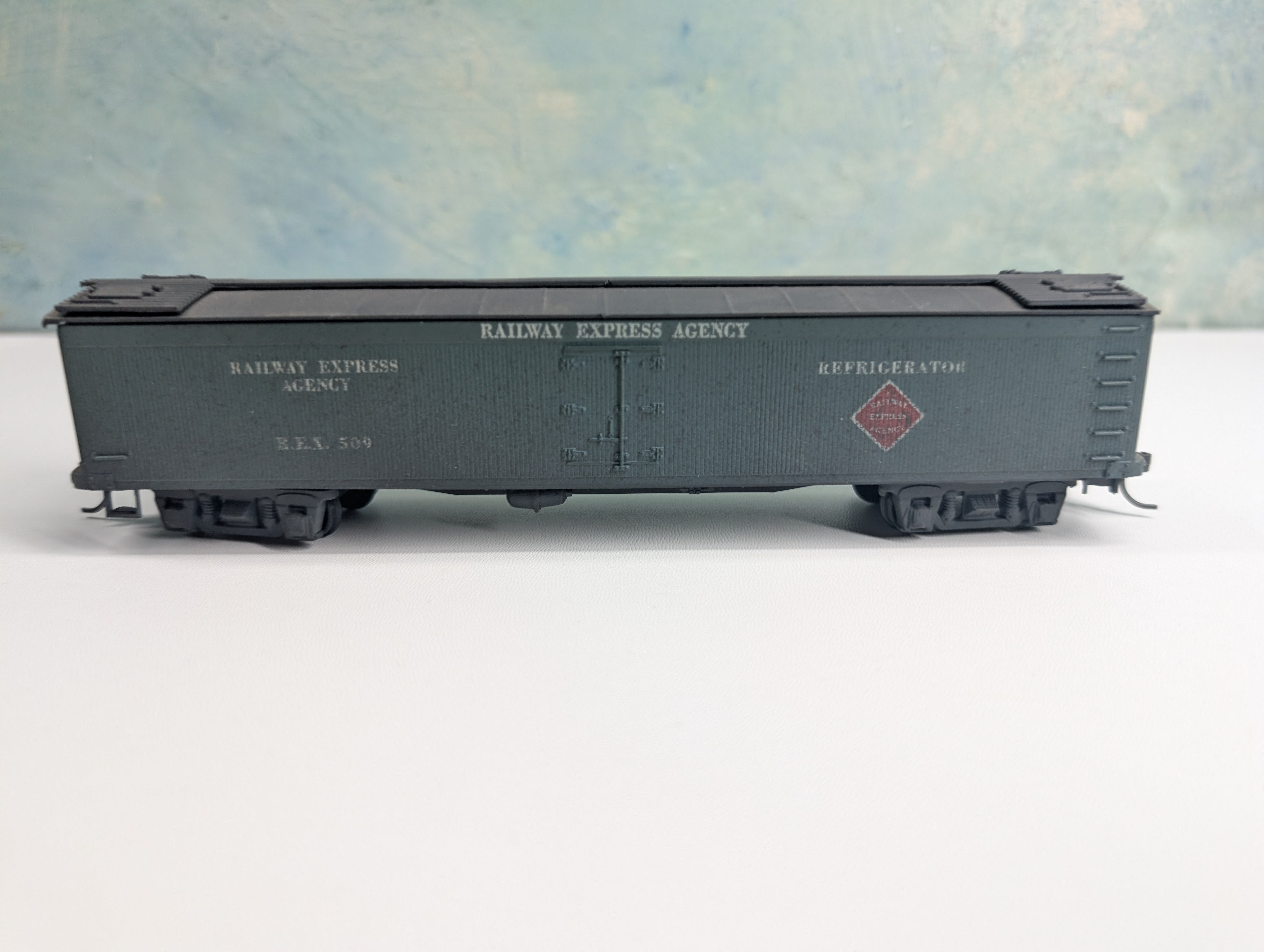 USED Athearn HO Scale Express Reefer Railway Express Agency REX #509
