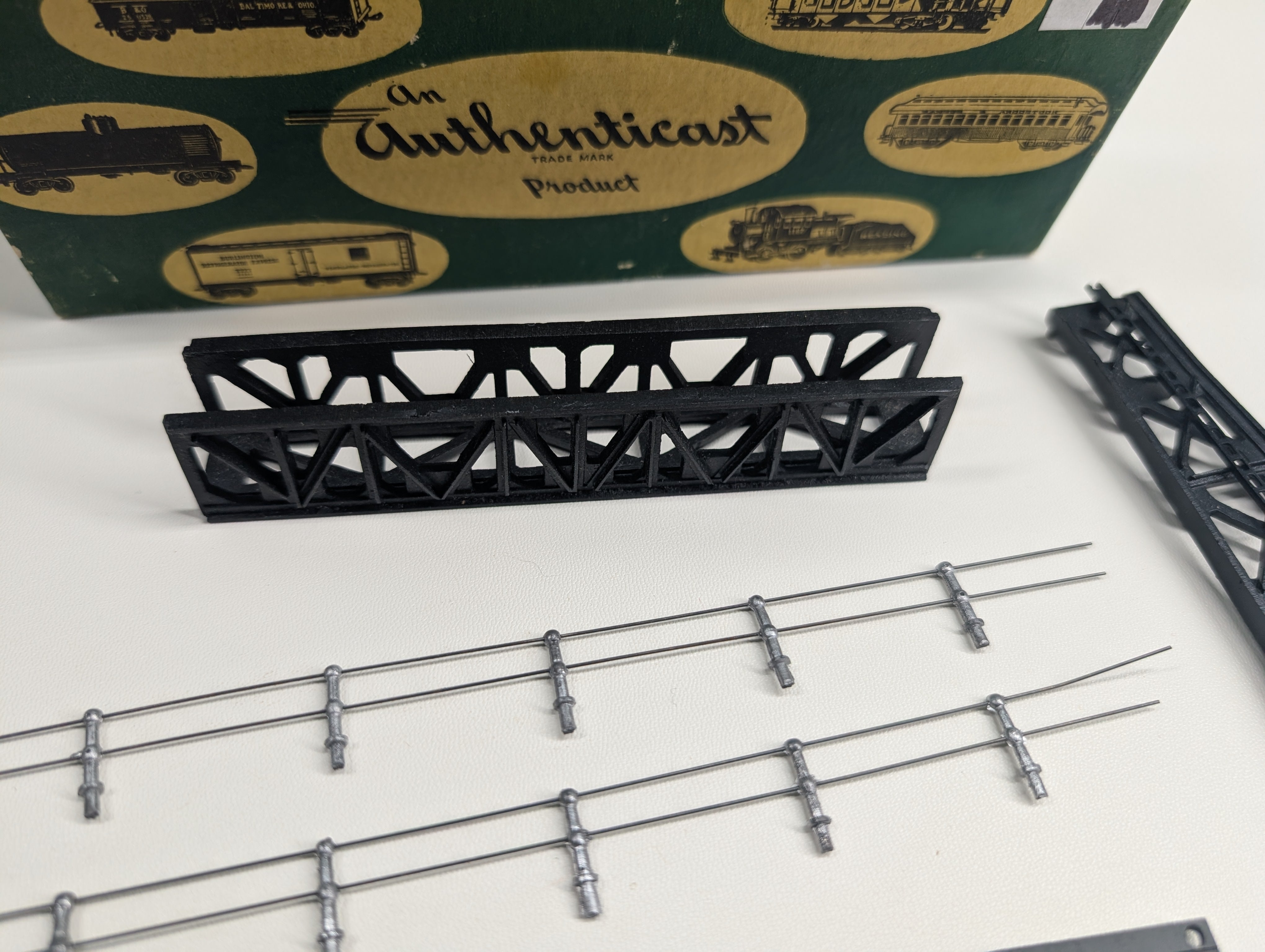 Authenticast SB-1 HO Scale Metal Cast Signal Bridge KIT