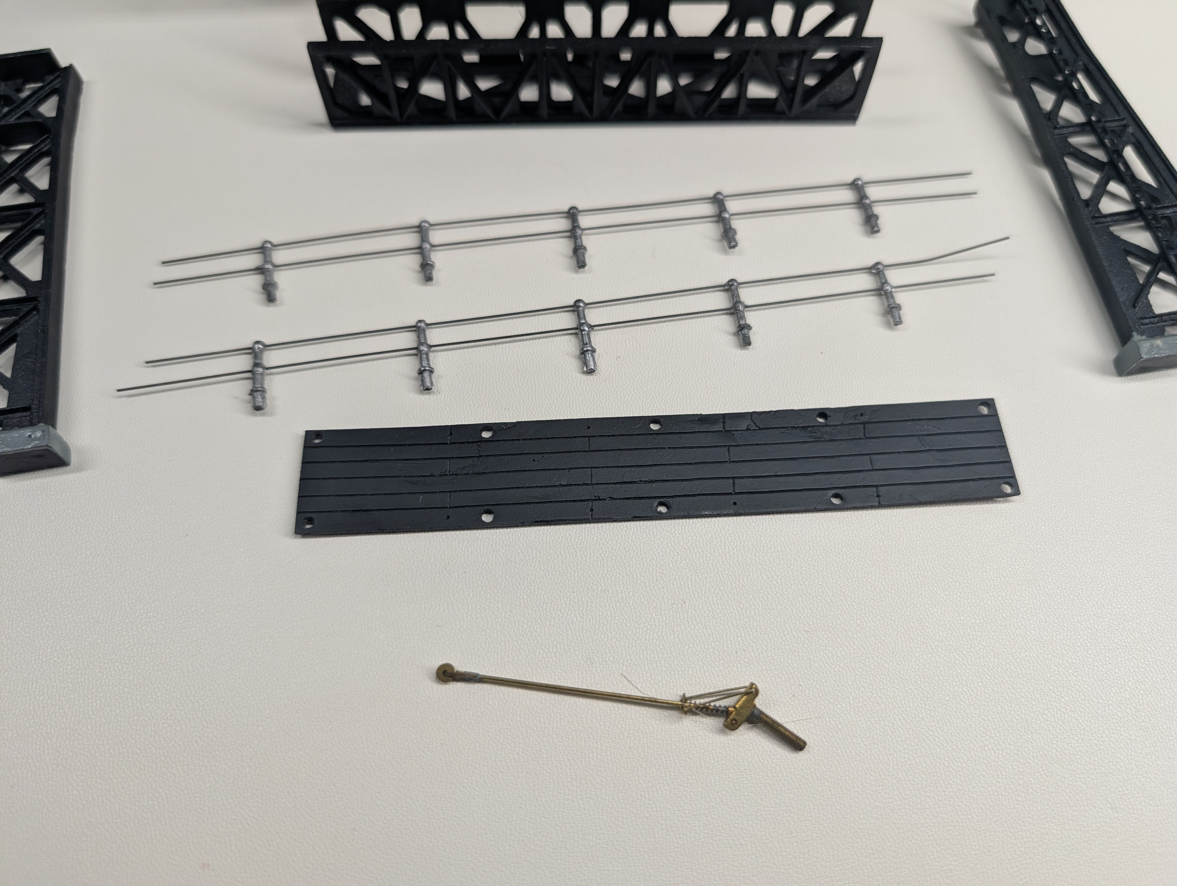Authenticast SB-1 HO Scale Metal Cast Signal Bridge KIT