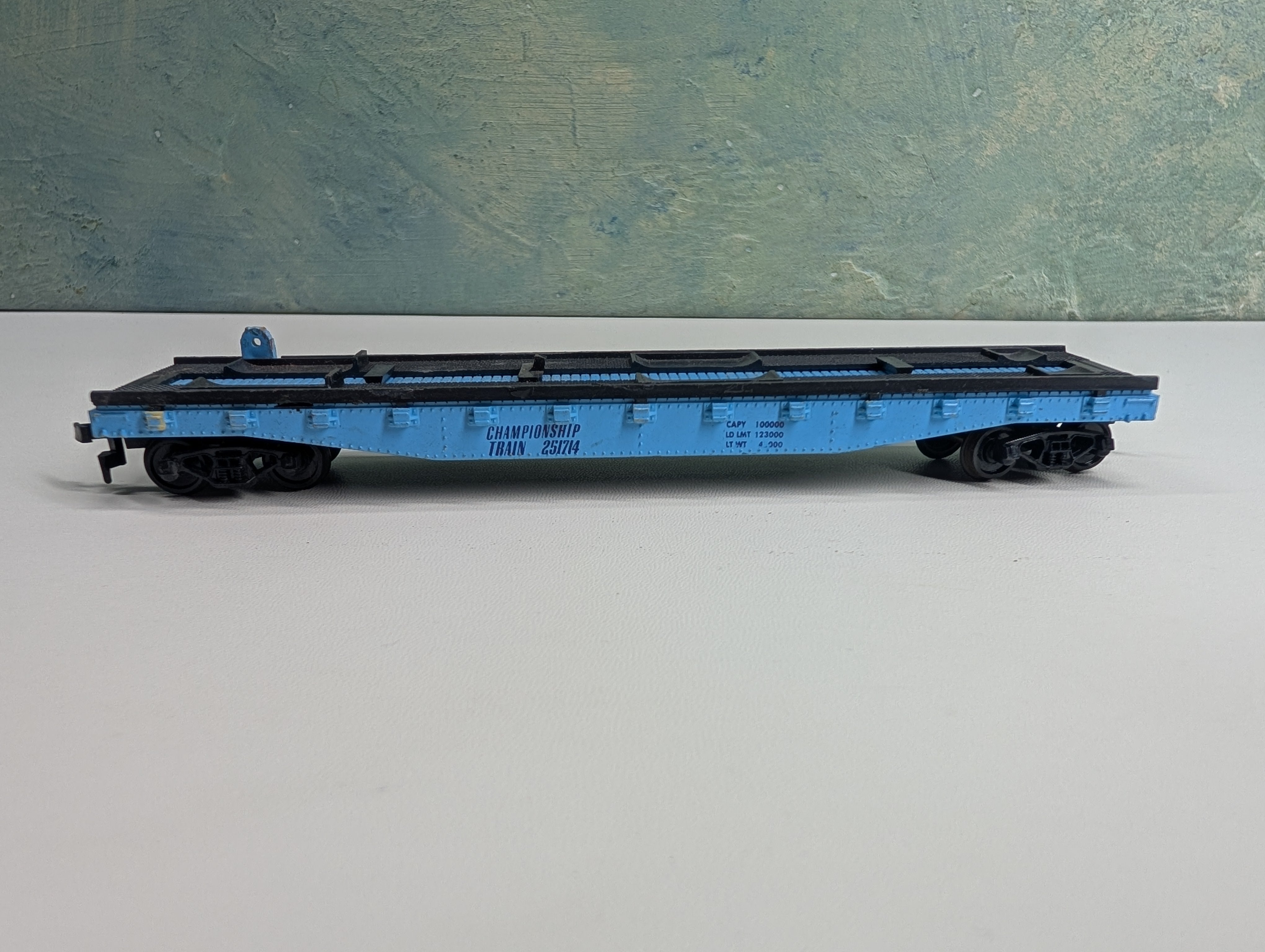 USED Cox HO Scale Flat Car Championship Train #251714