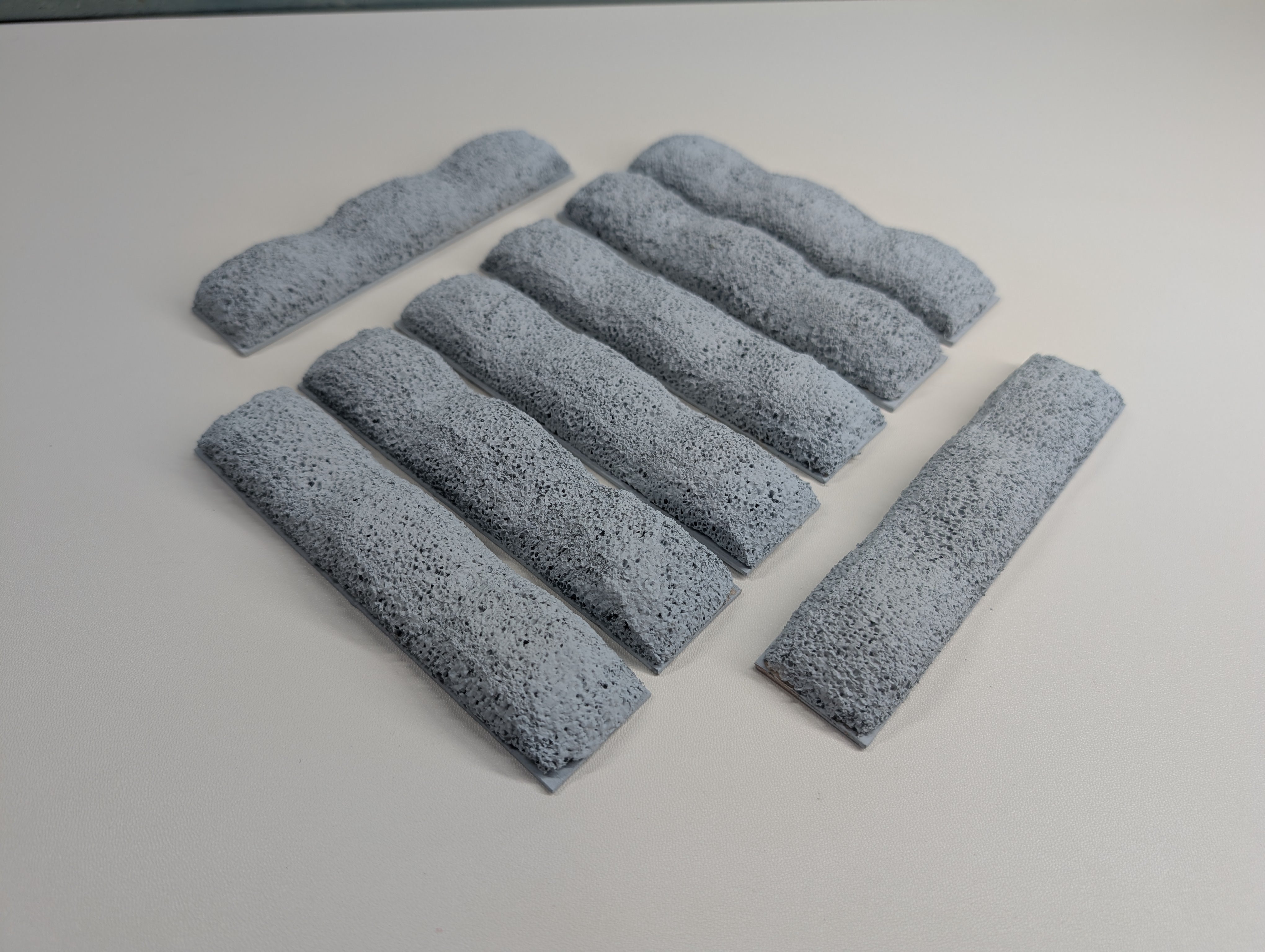 USED HO Scale Ballast Loads (8 pcs)