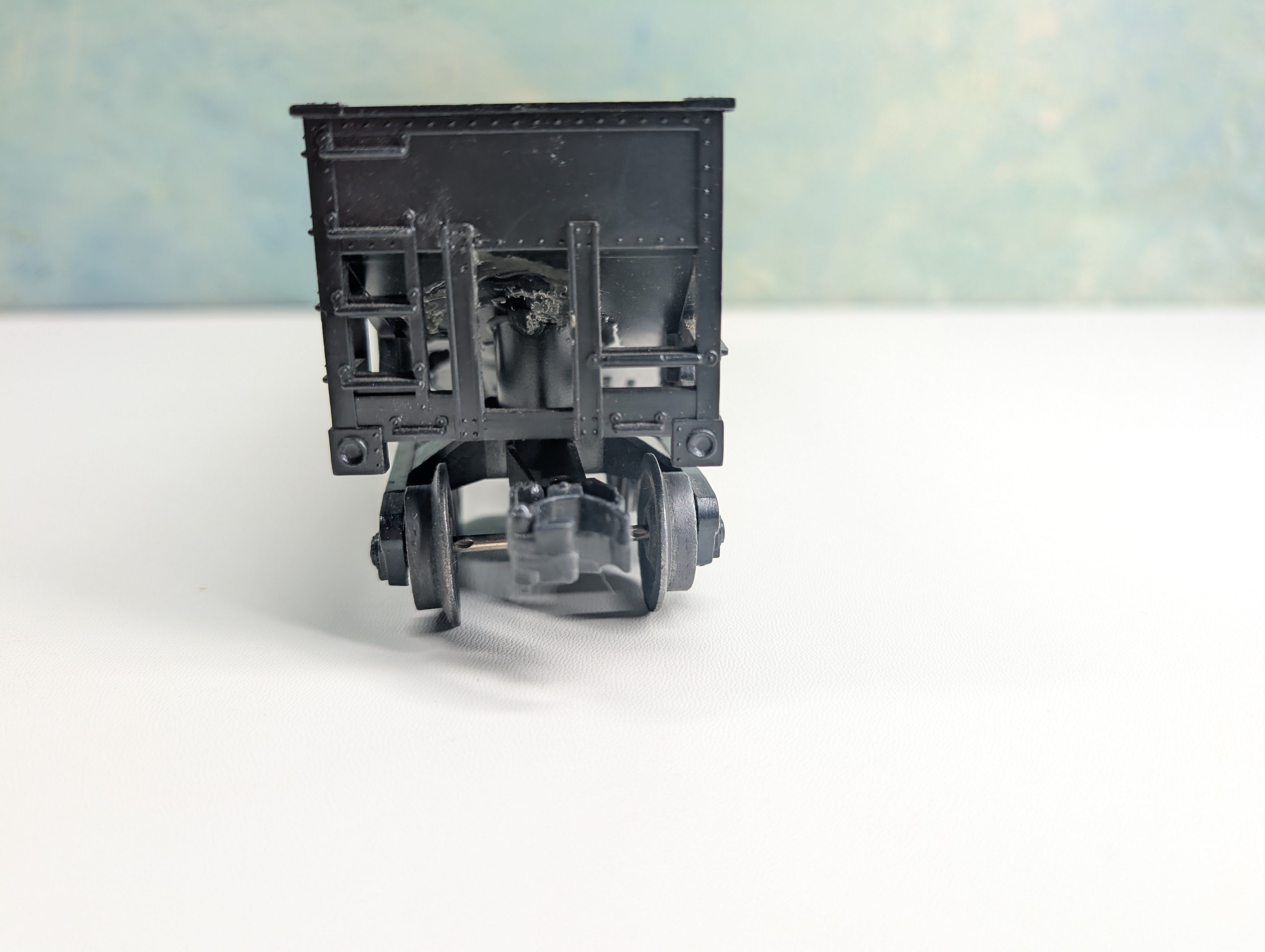 USED Lionel O Open Hopper Lehigh Valley LV #25000