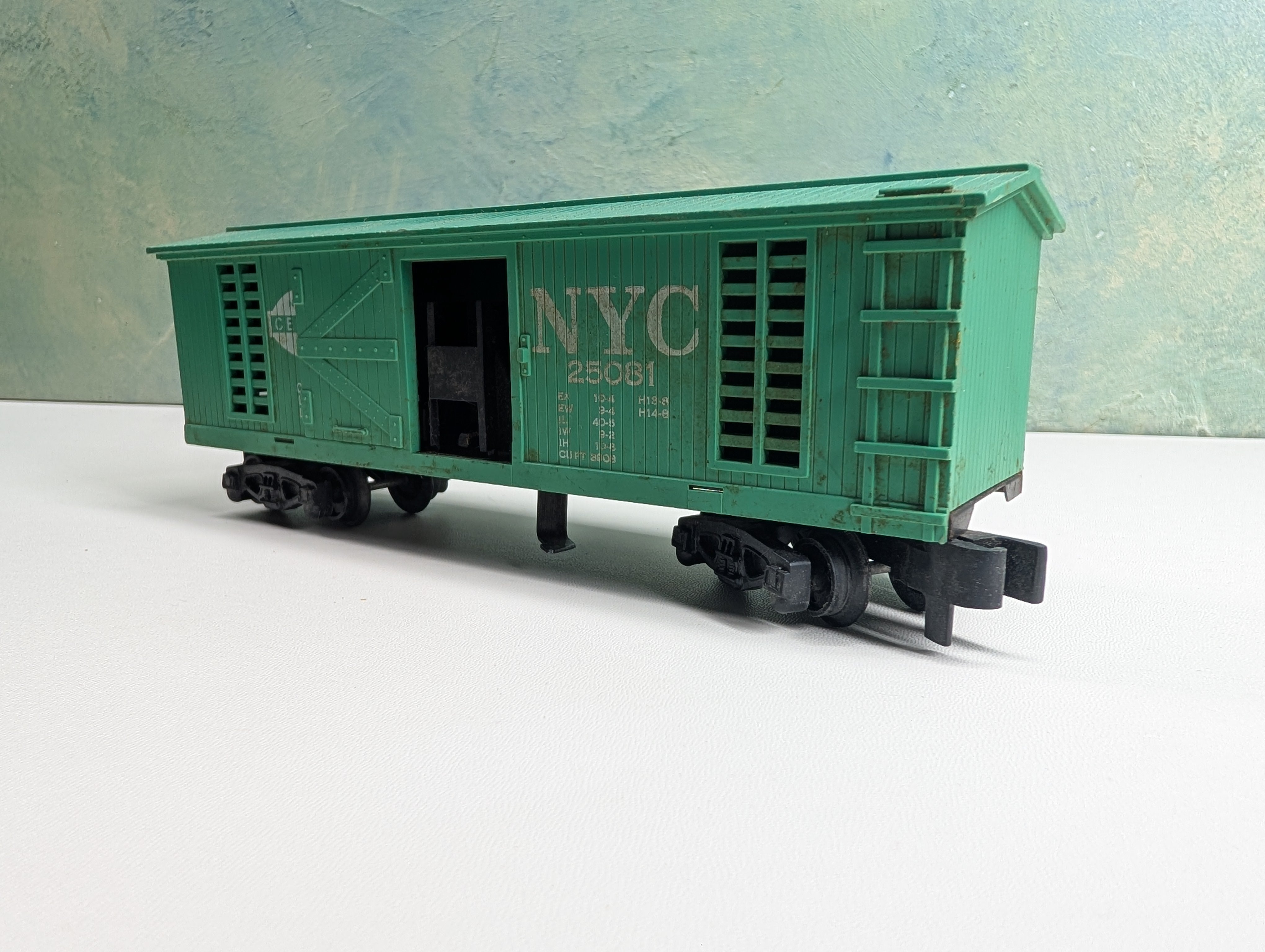 USED American Flyer S Scale Ejector Box Car New York Central NYC #25081