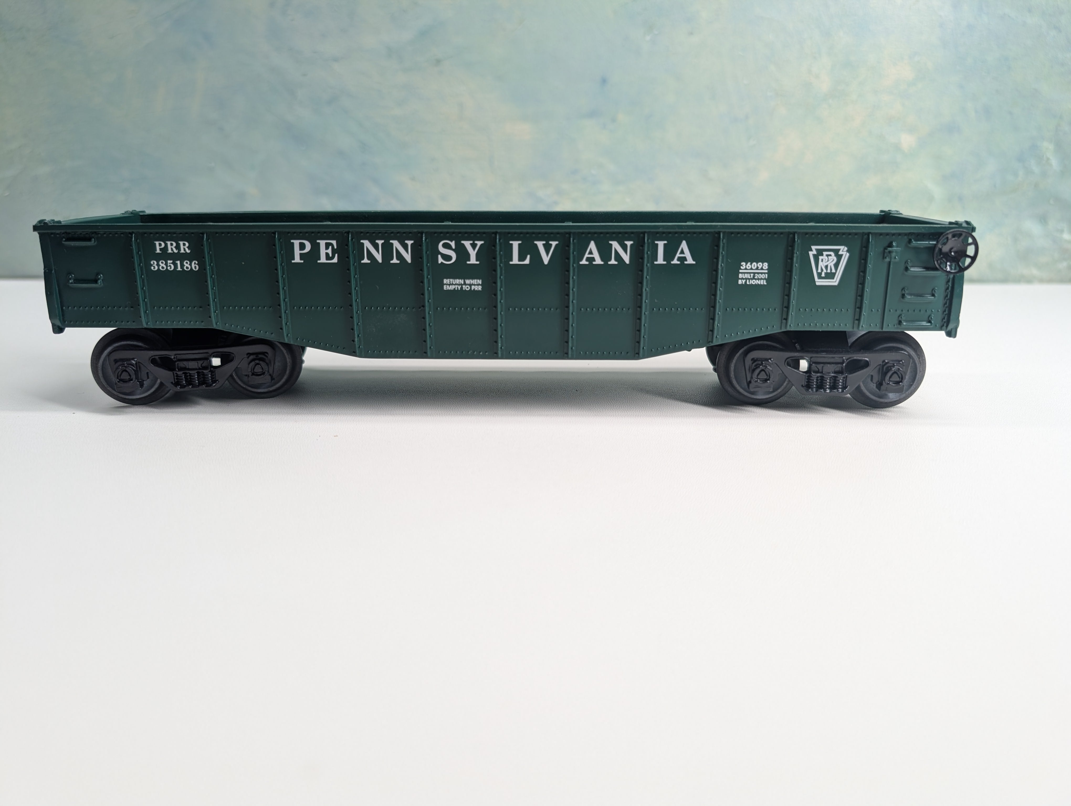 USED Lionel O Gondola Pennsylvania PRR #385186