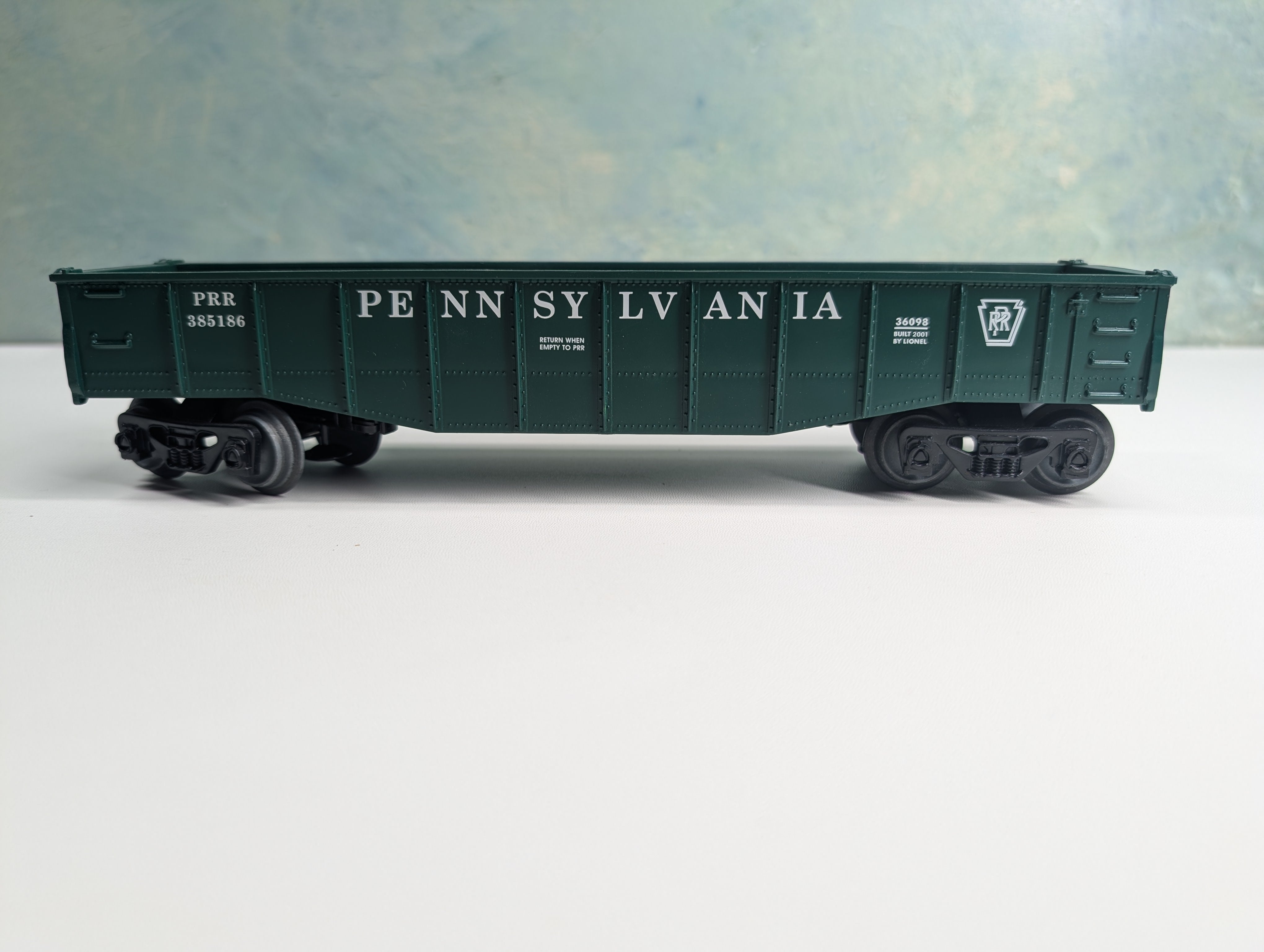 USED Lionel O Gondola Pennsylvania PRR #385186