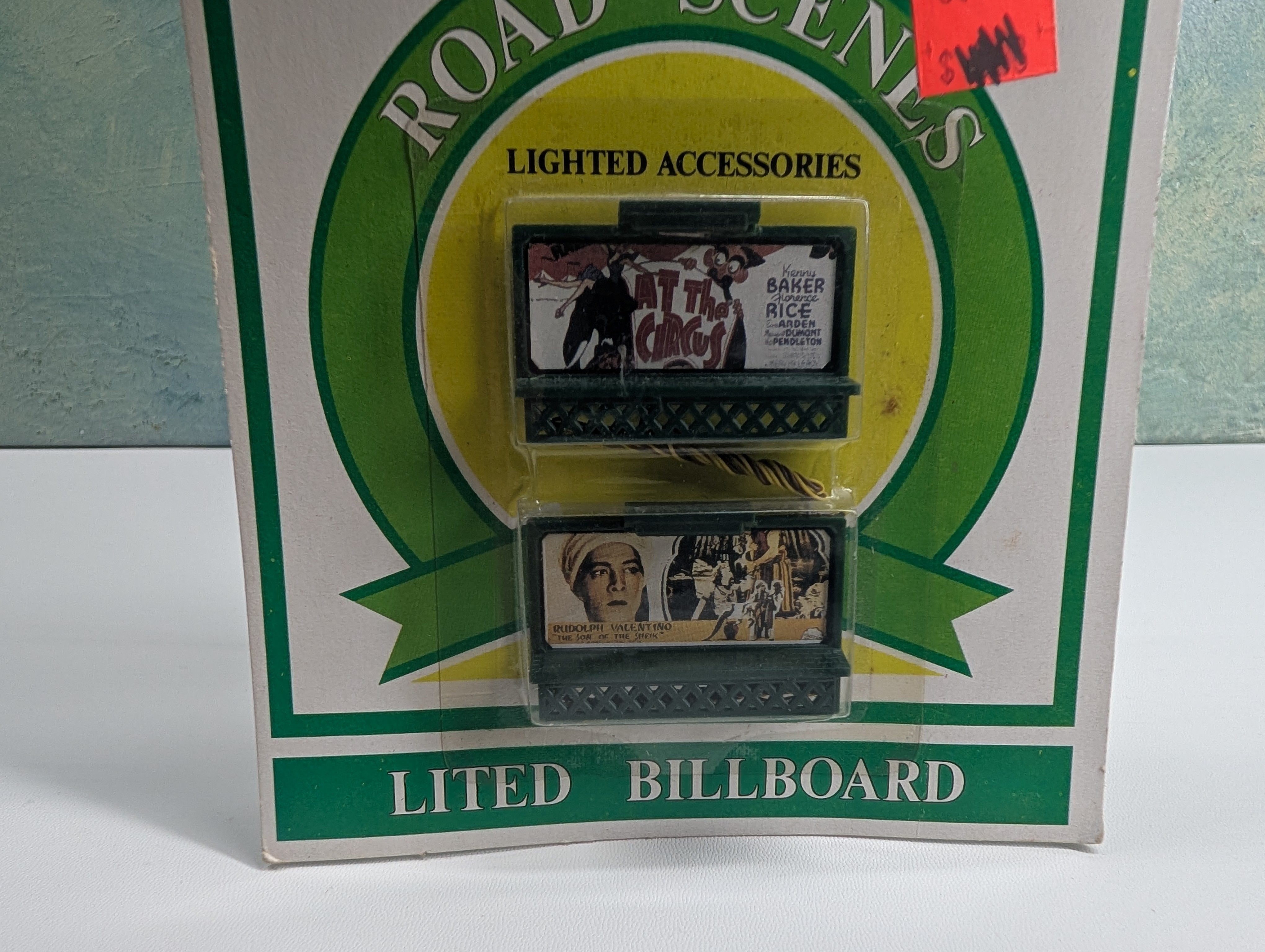 Model Power 8576 N Scale Lited Billboards, Road Scenes (2 pcs)