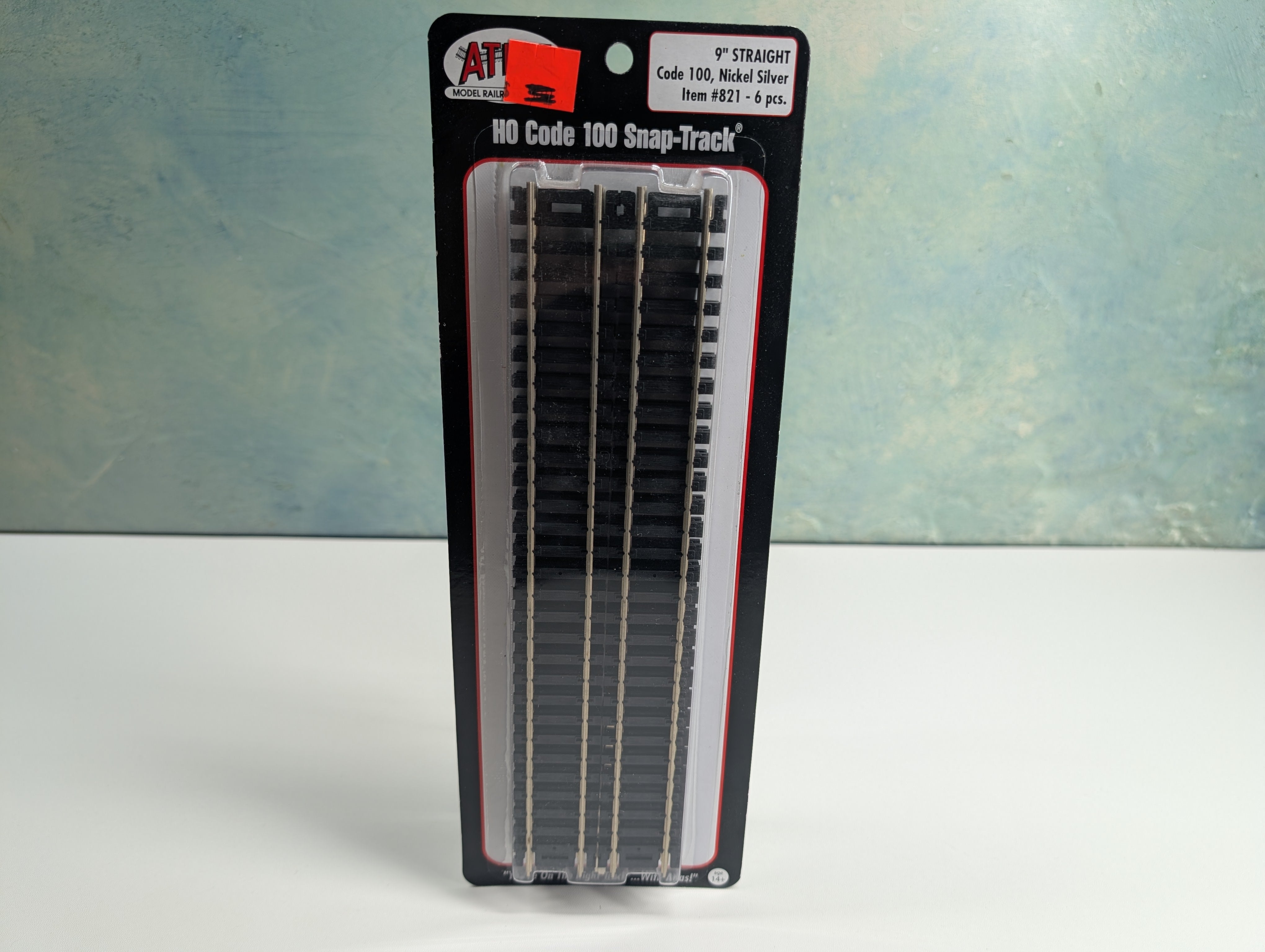Atlas 821 HO Scale 9" Straight Track, Code 100 Nickel Silver Snap-Track (6 pcs)