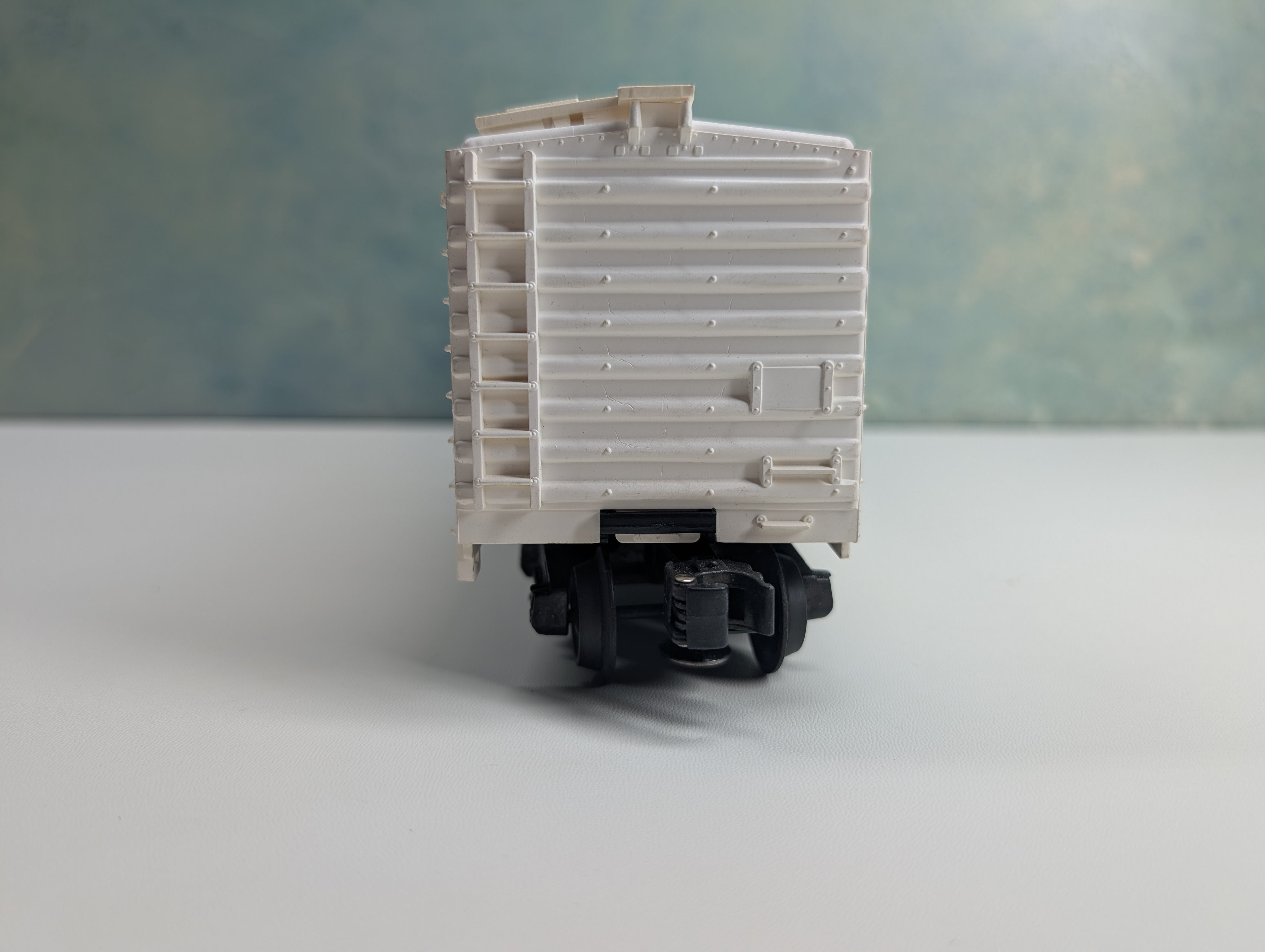 USED Lionel O Beer Car Miller High Life MHLX #9802