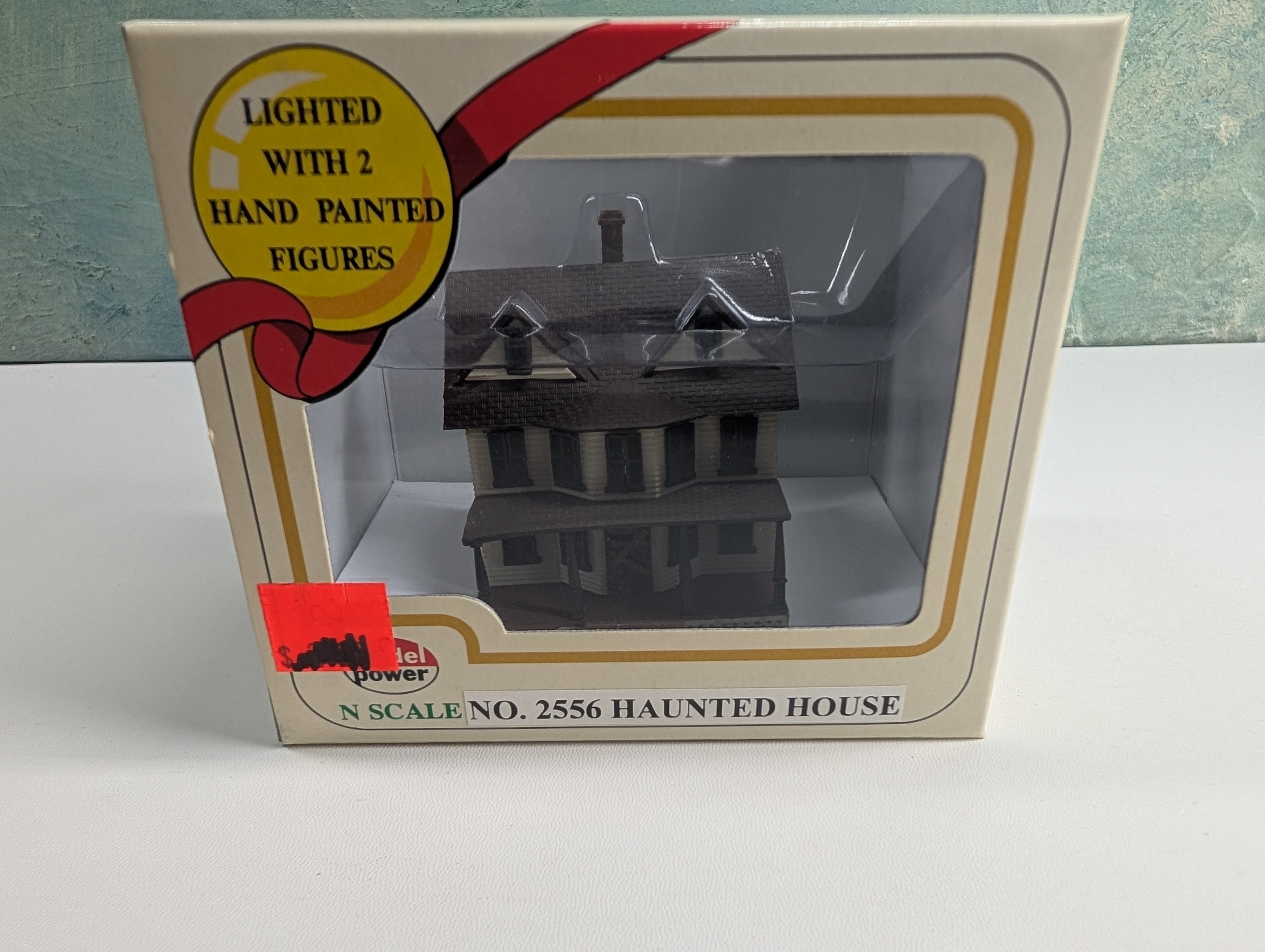 Model Power 2556 N Scale Abandoned House Haunted House