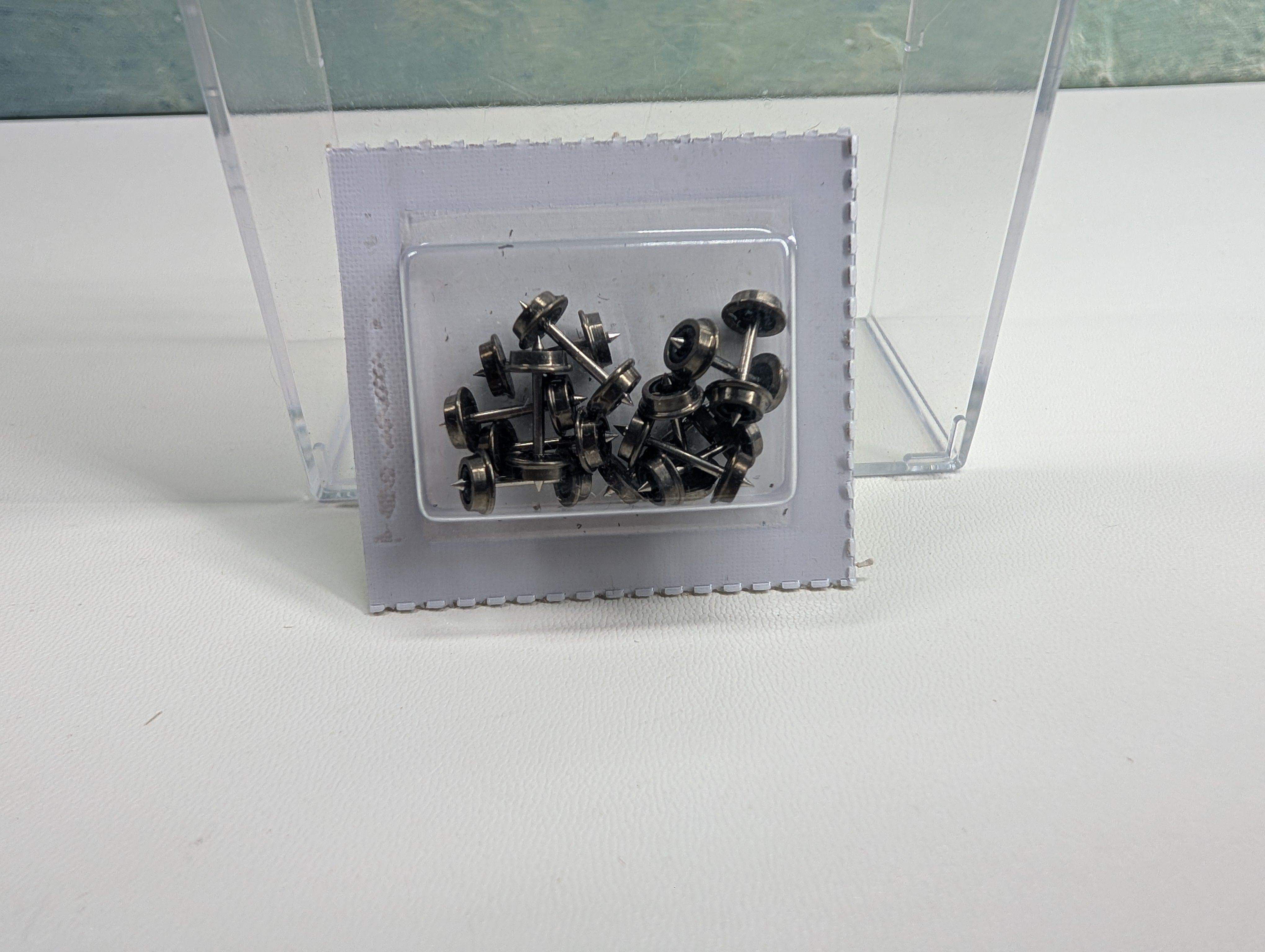 Atlas 22020 N Scale 33" Brass Blackened Metal Wheels (12 pcs)