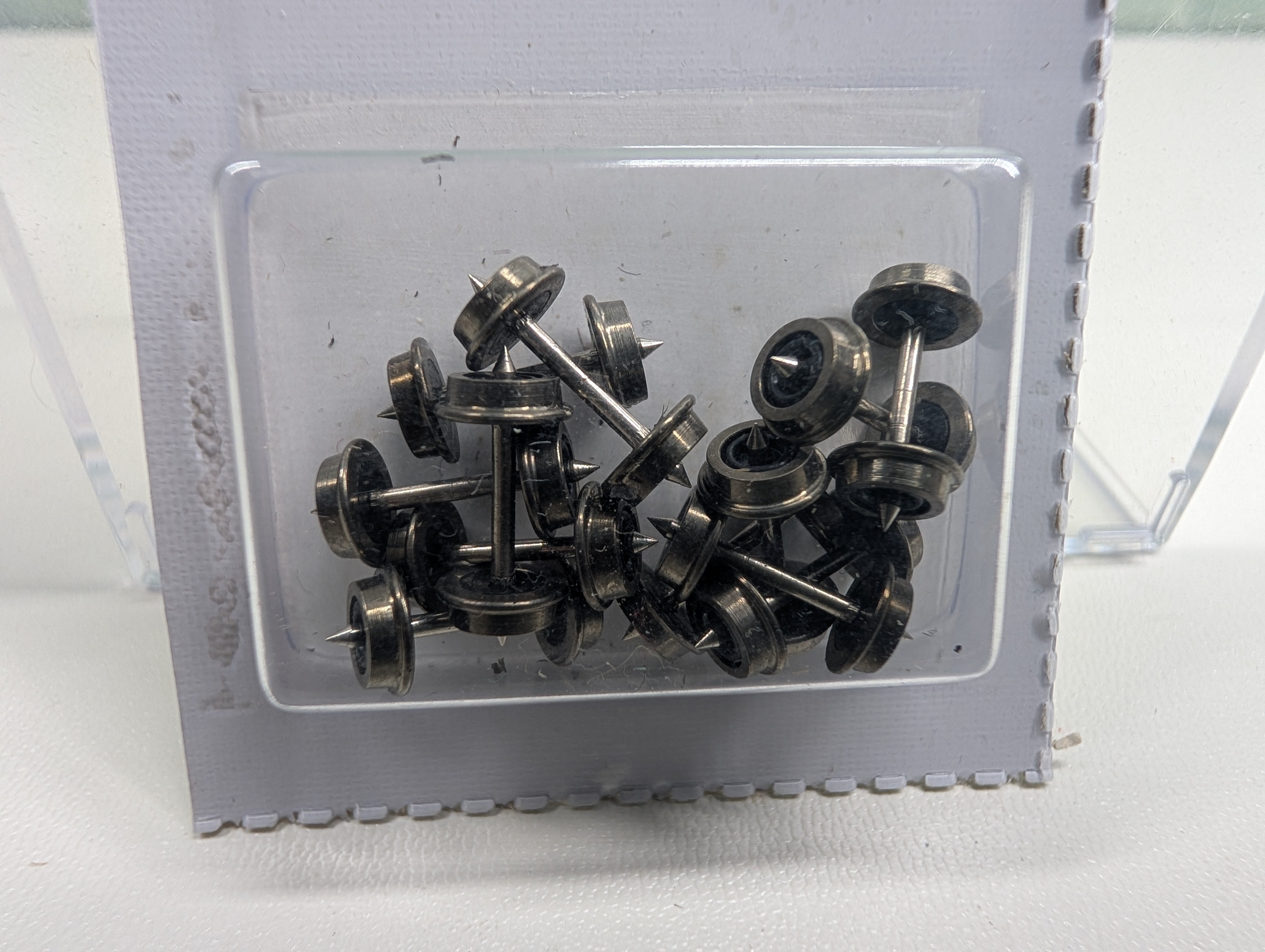 Atlas 22020 N Scale 33" Brass Blackened Metal Wheels (12 pcs)