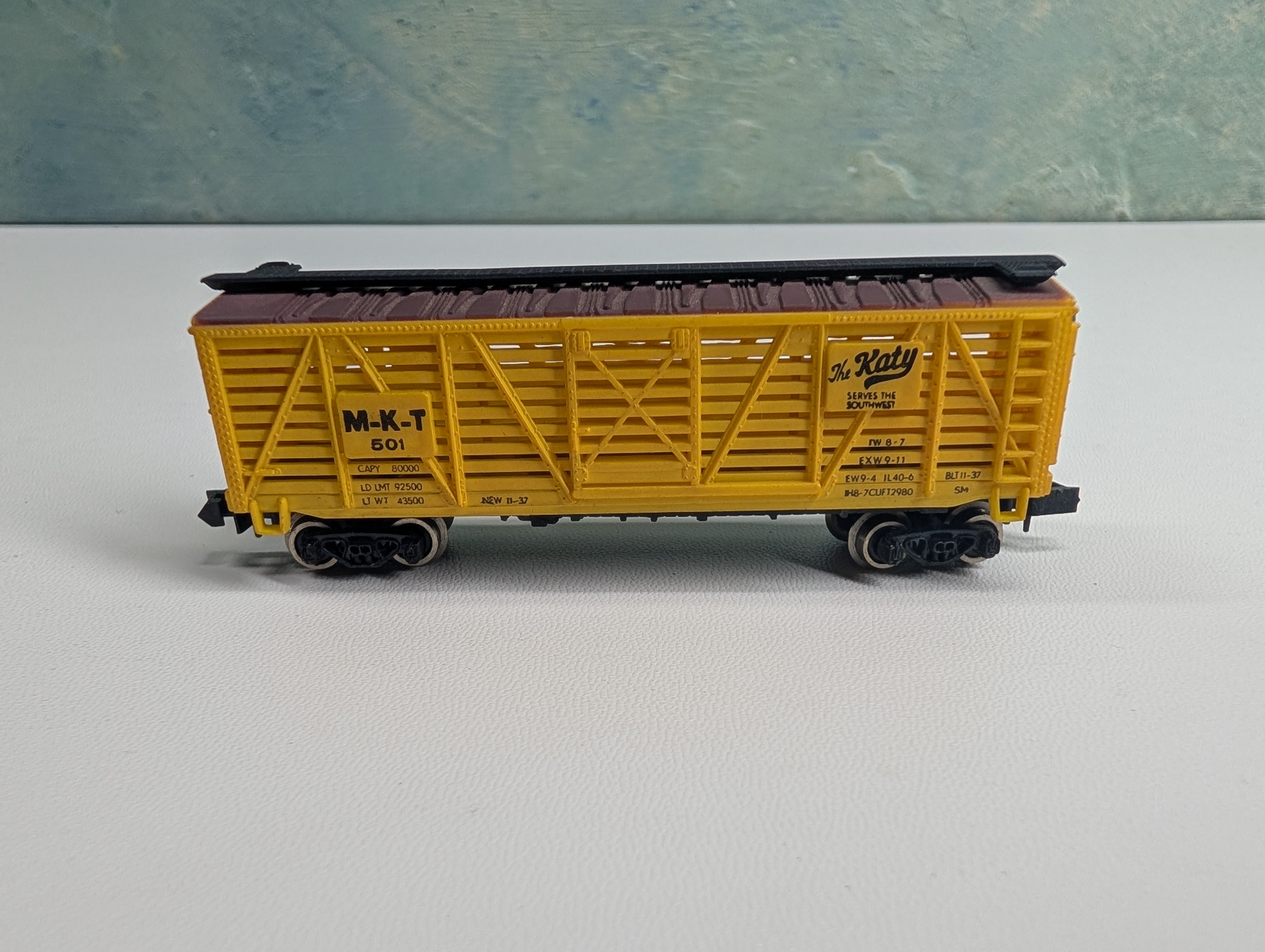 USED Bachmann N Scale 40' Livestock Cattle Car MKT #501