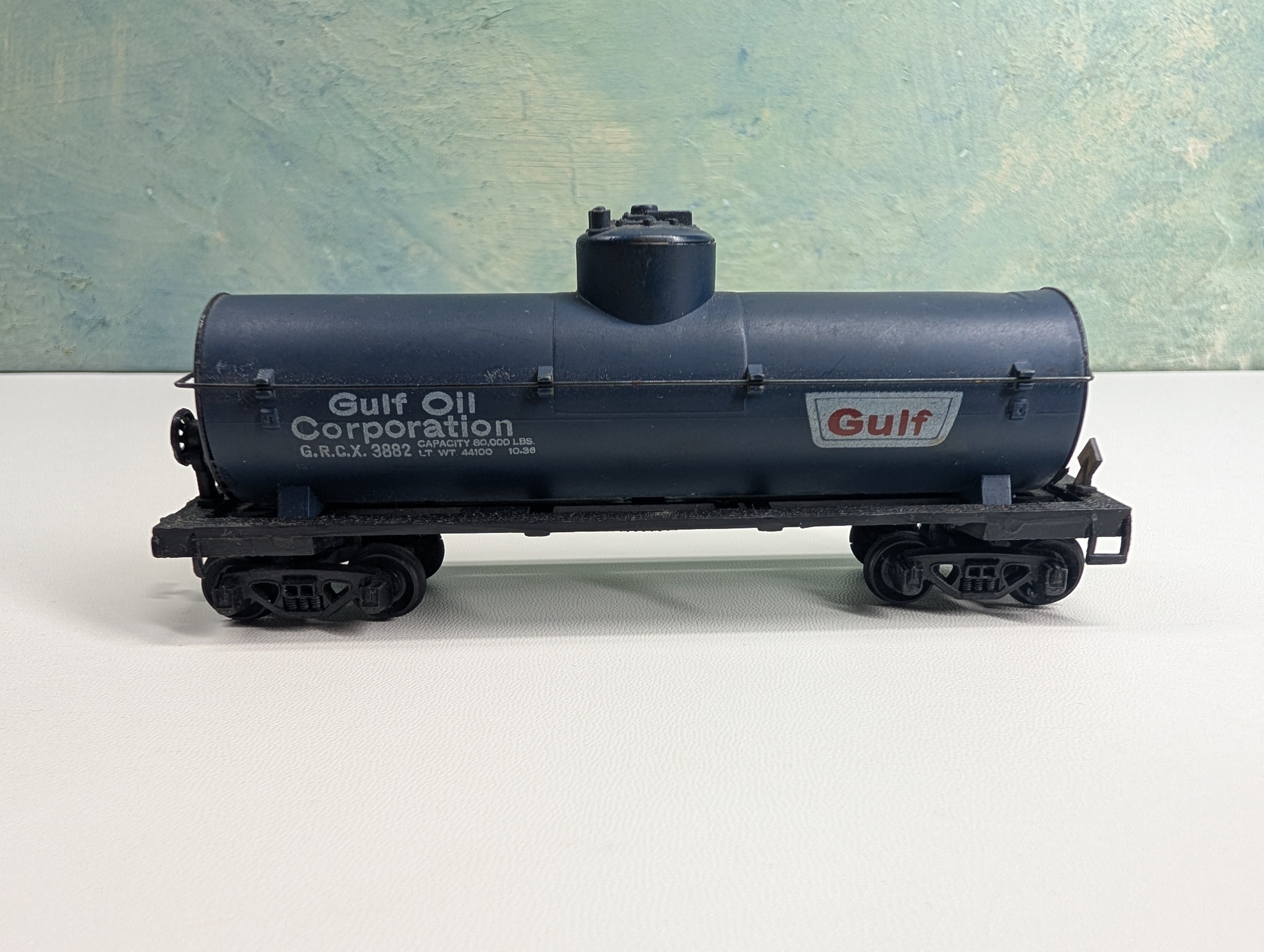 USED HO Scale Single Dome Tank Car Gulf GRCX #3882