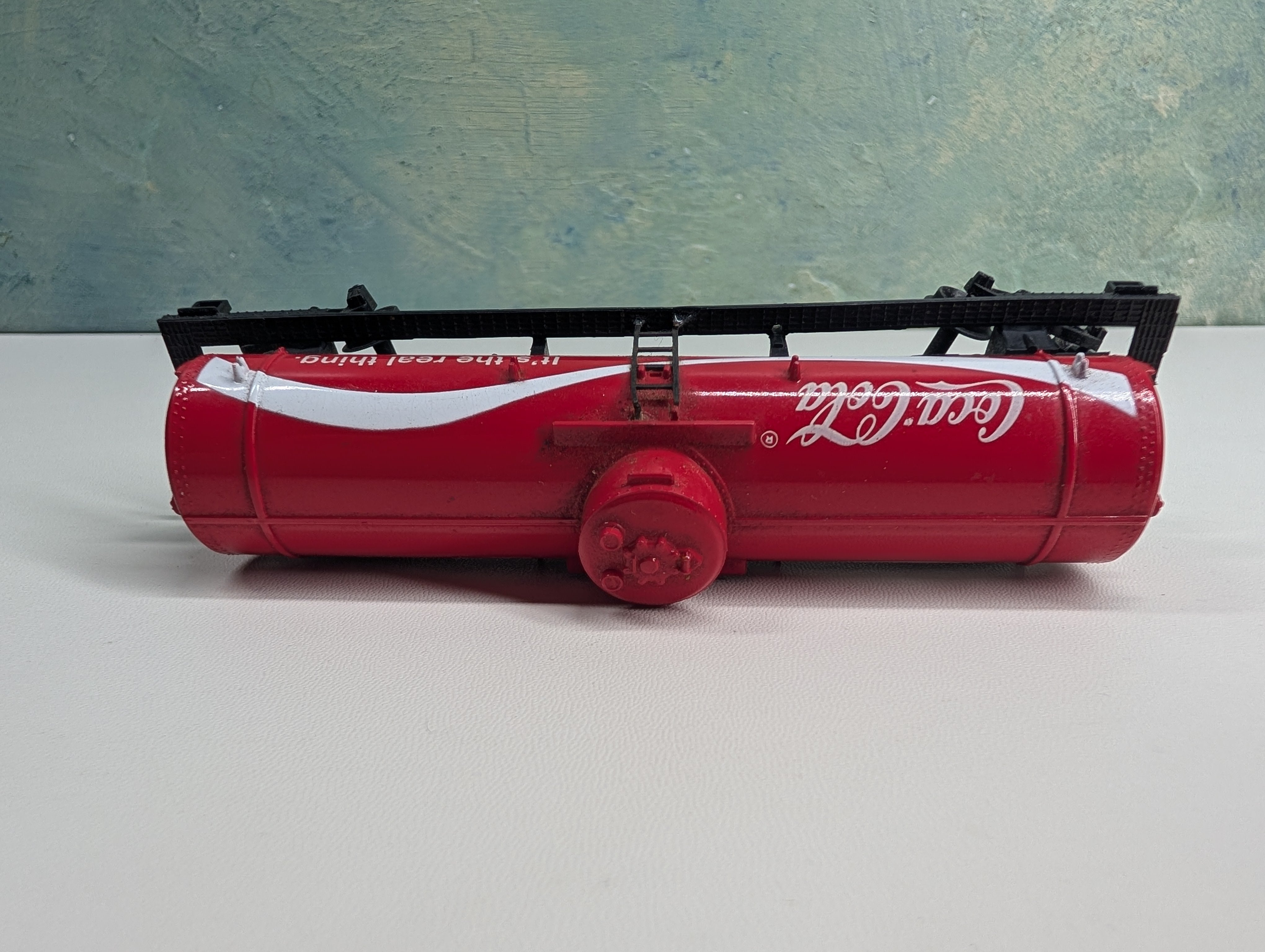 USED Tyco HO Scale Single Dome Tank Car Coca-Cola