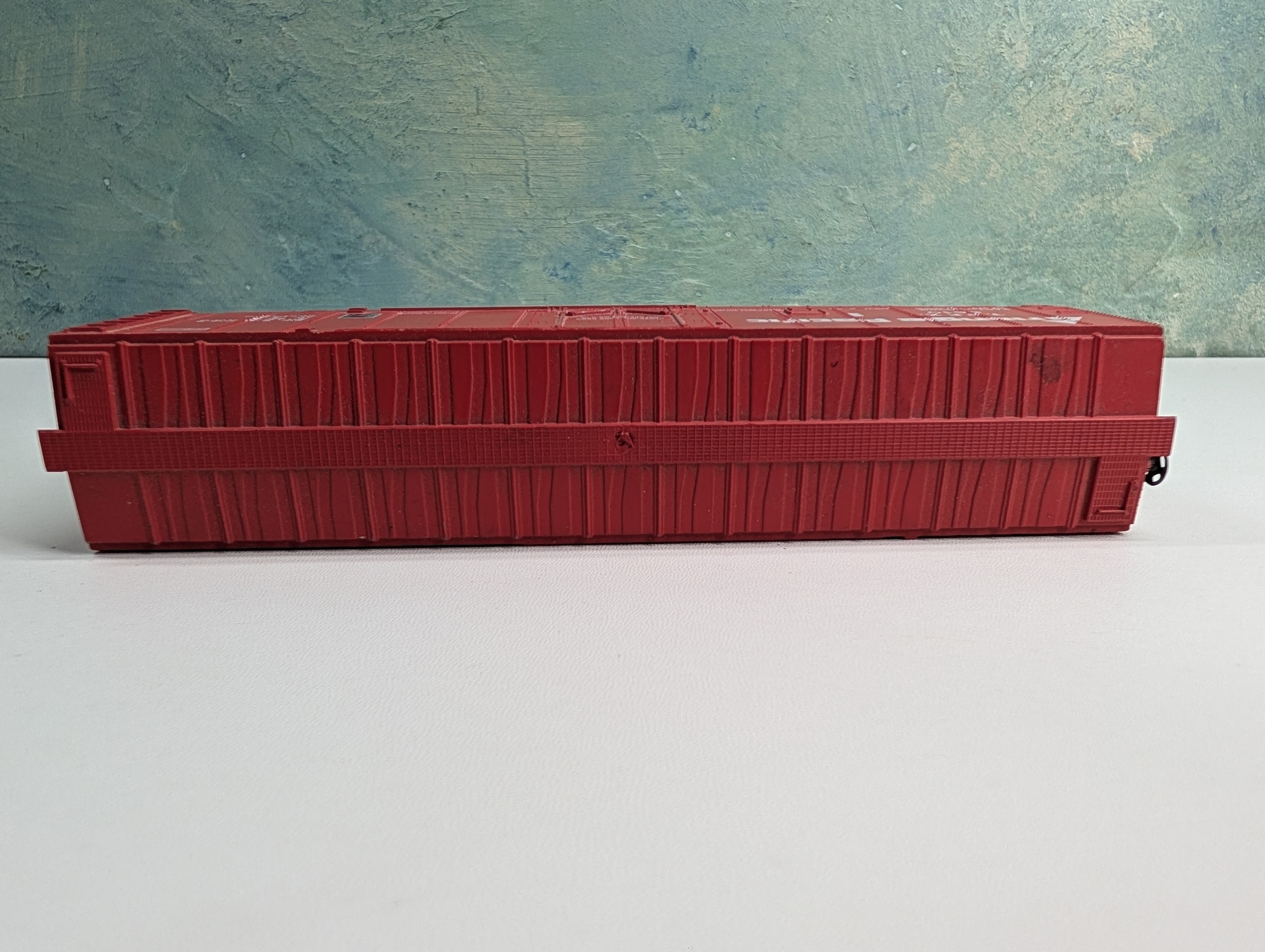 USED Bachmann HO Scale 50' Box Car Triangle Pacific TPFX #5510