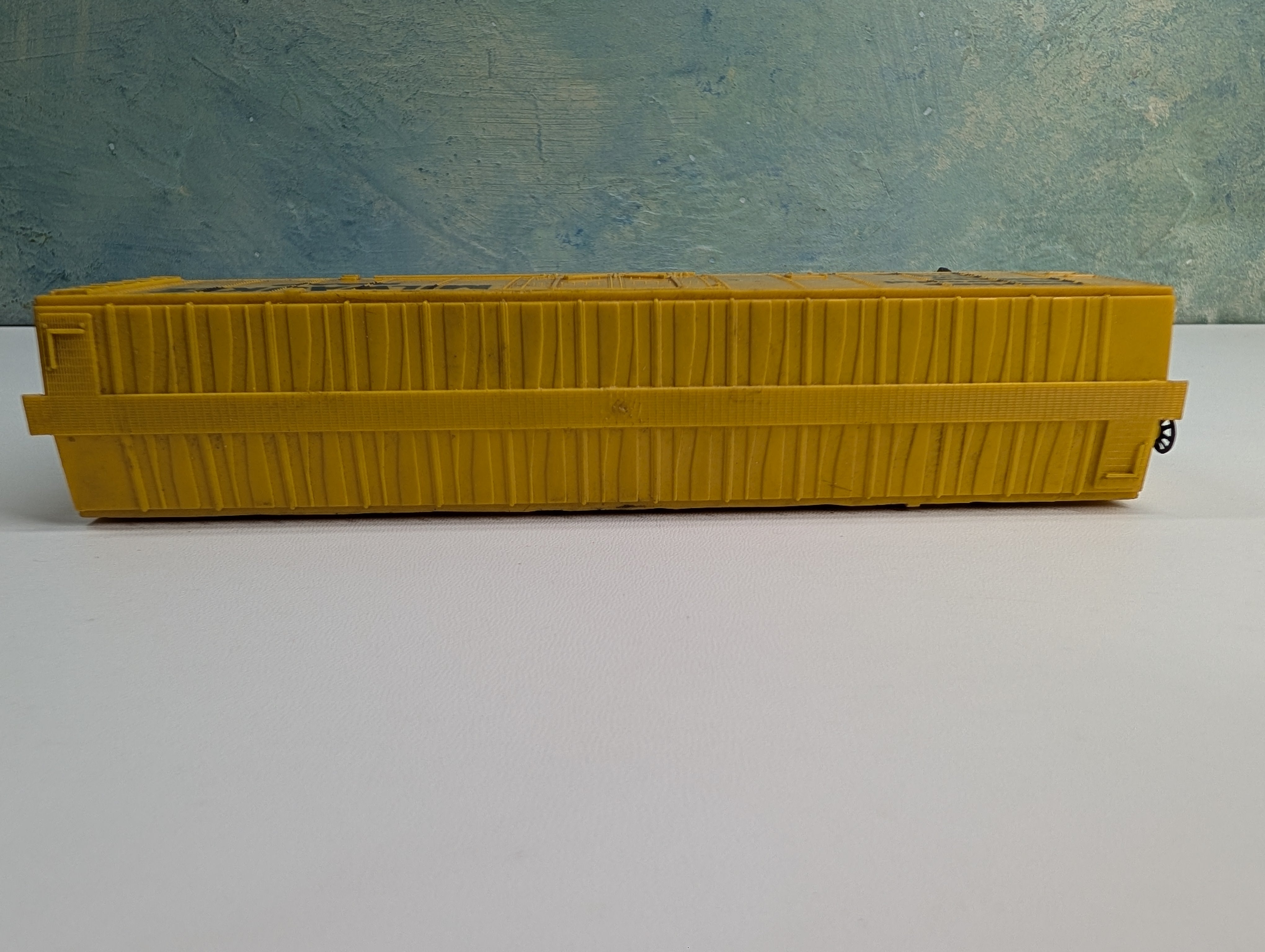 USED Bachmann HO Scale 50' Box Car Milwaukee Road MILW #56500