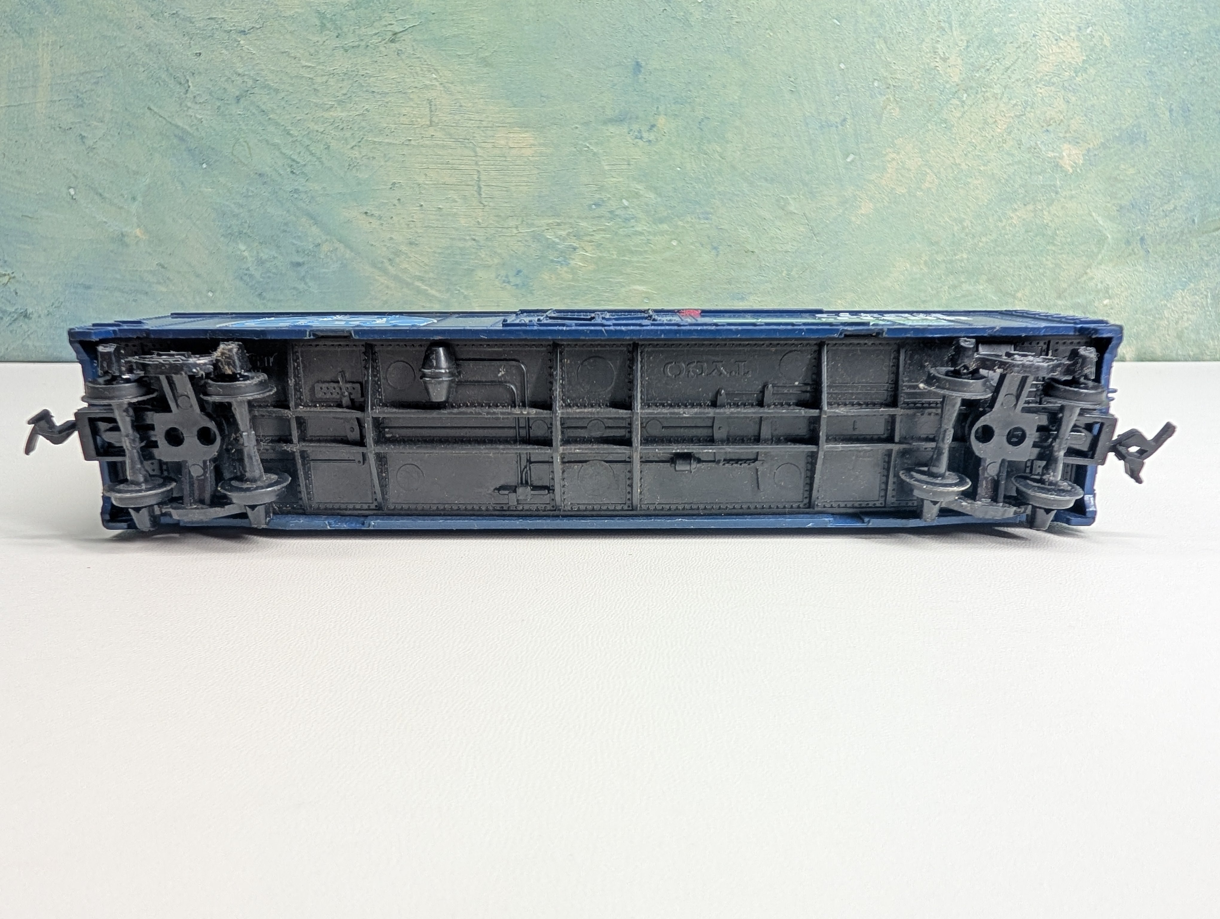 USED Tyco HO Scale 50' Box Car Glade Clean 'N Clear