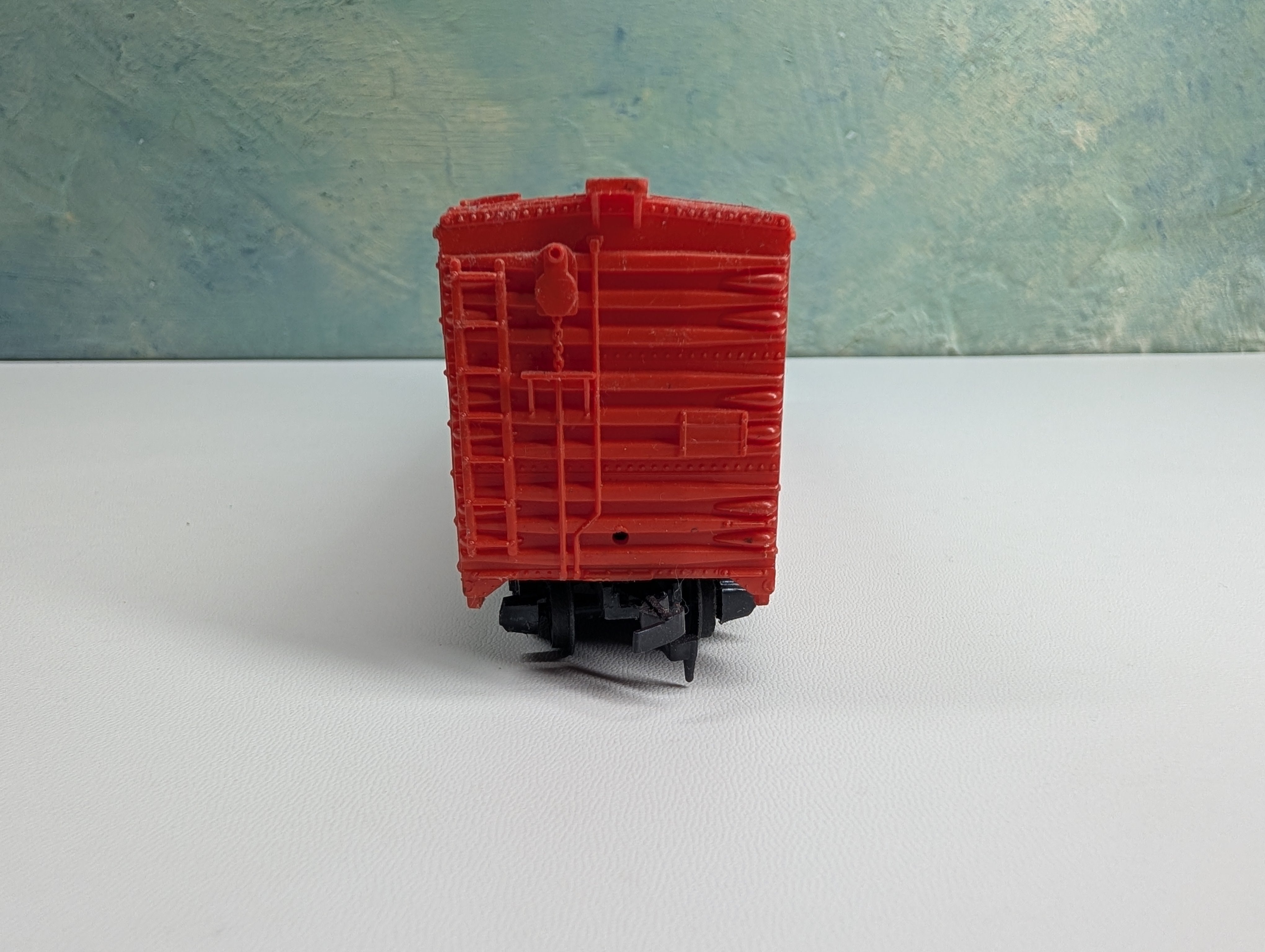 USED Tyco HO Scale 50' Box Car New Haven NH #35688