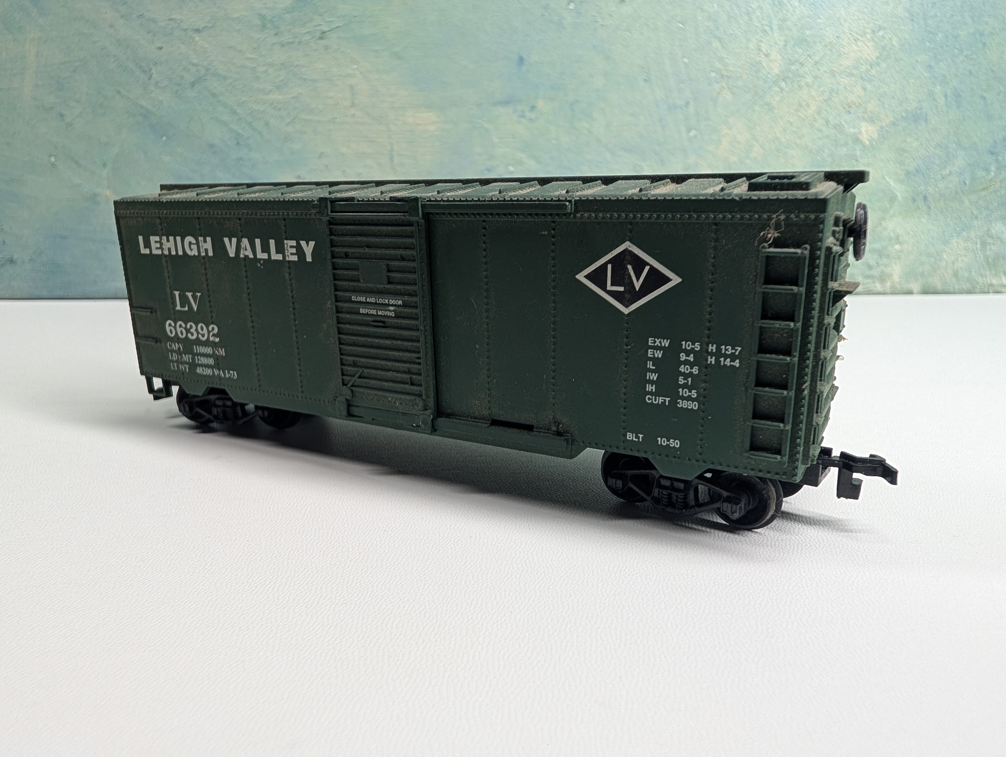 USED Life-Like HO Scale 40' Box Car Lehigh Valley LV #66392