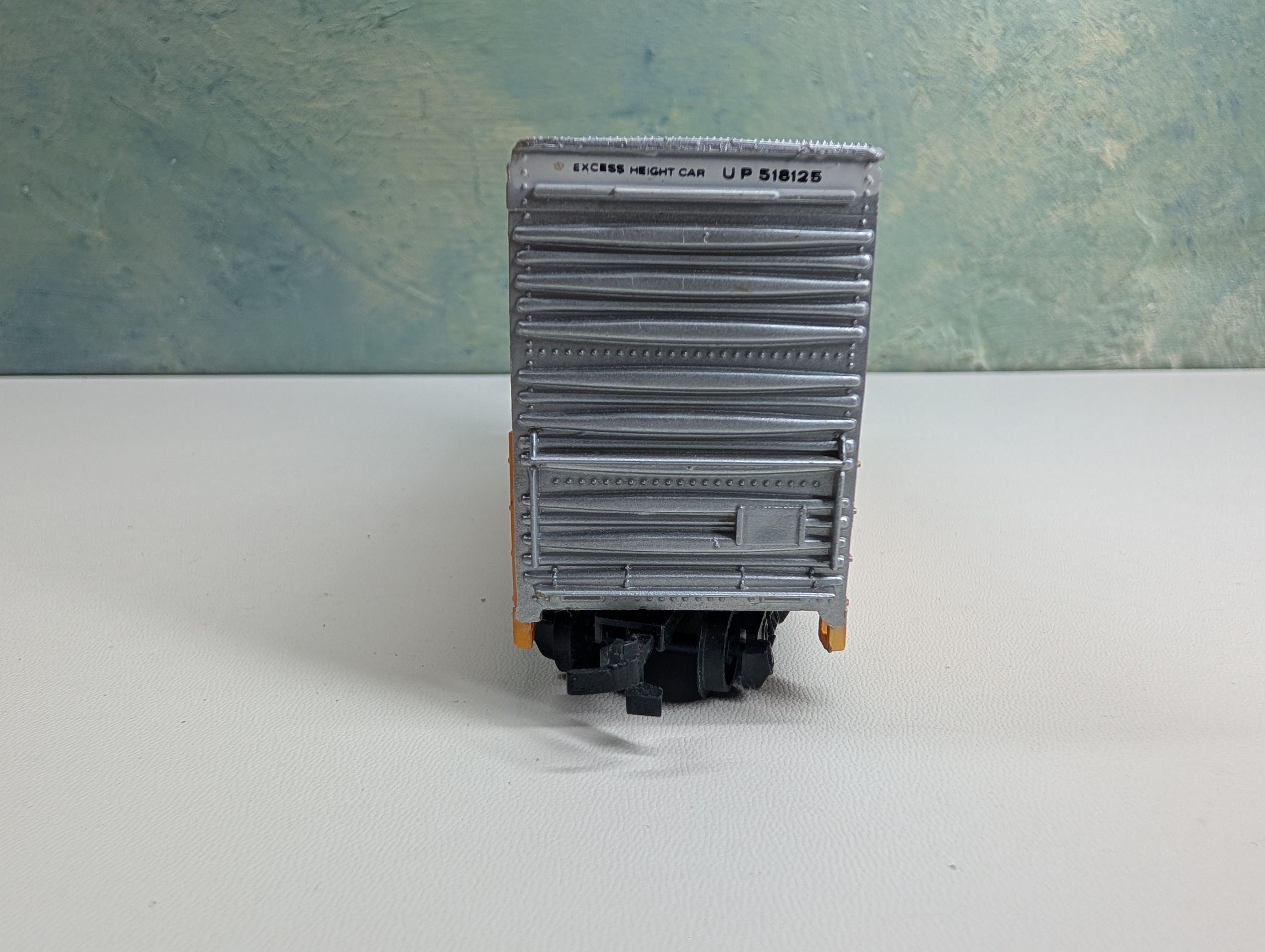 USED Bachmann HO Scale 40' Hi-Cube Box Car Union Pacific UP #518125