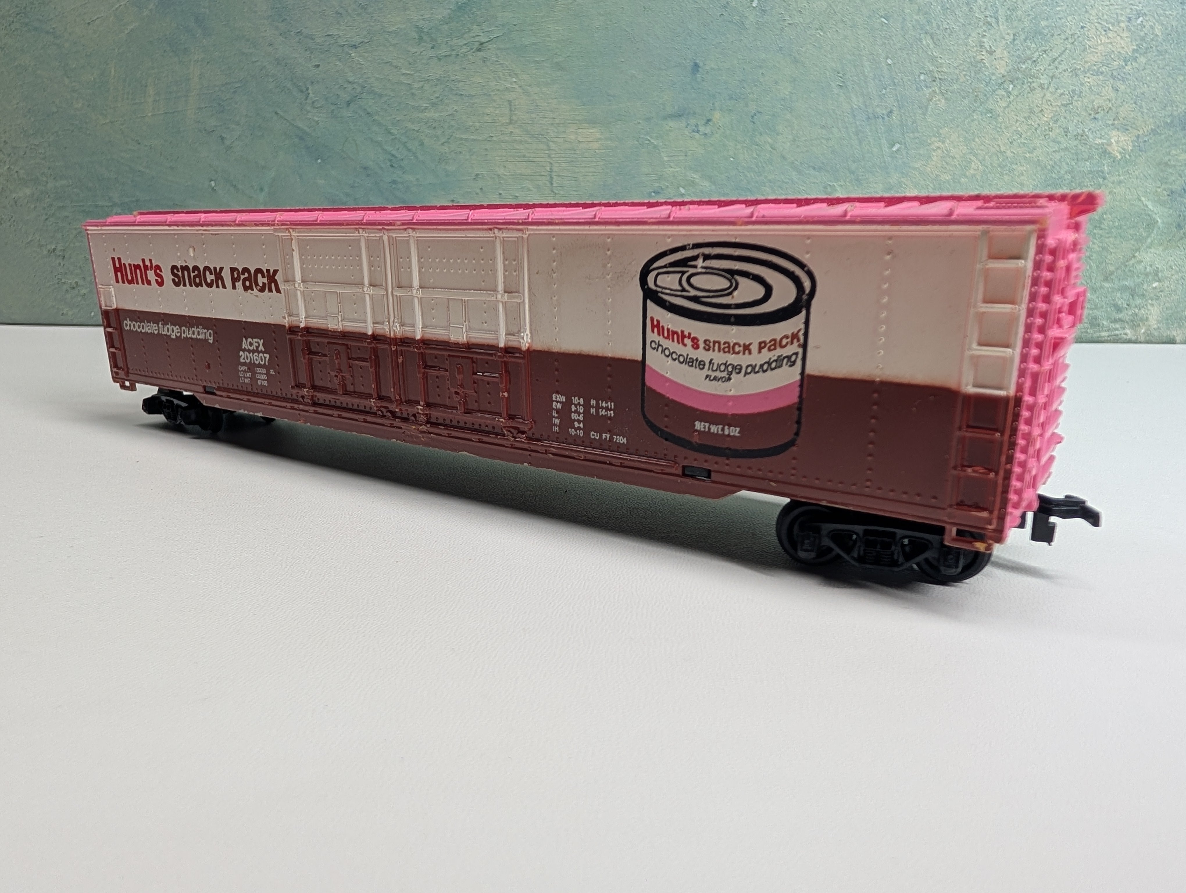 USED Tyco HO Scale 60' Billboard Box Car Hunt's Snack Pack ACFX #201607