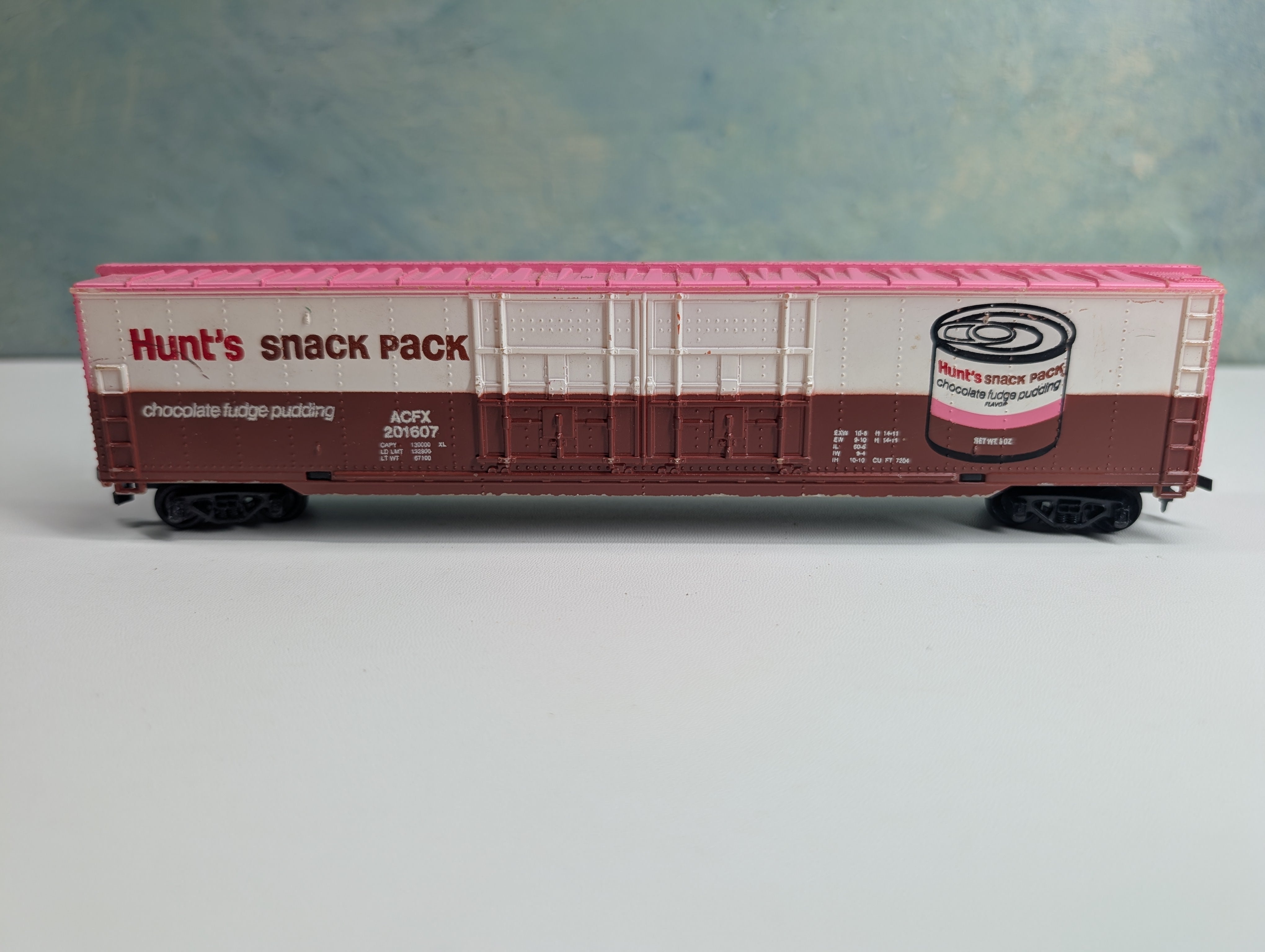 USED Tyco HO Scale 60' Billboard Box Car Hunt's Snack Pack ACFX #201607