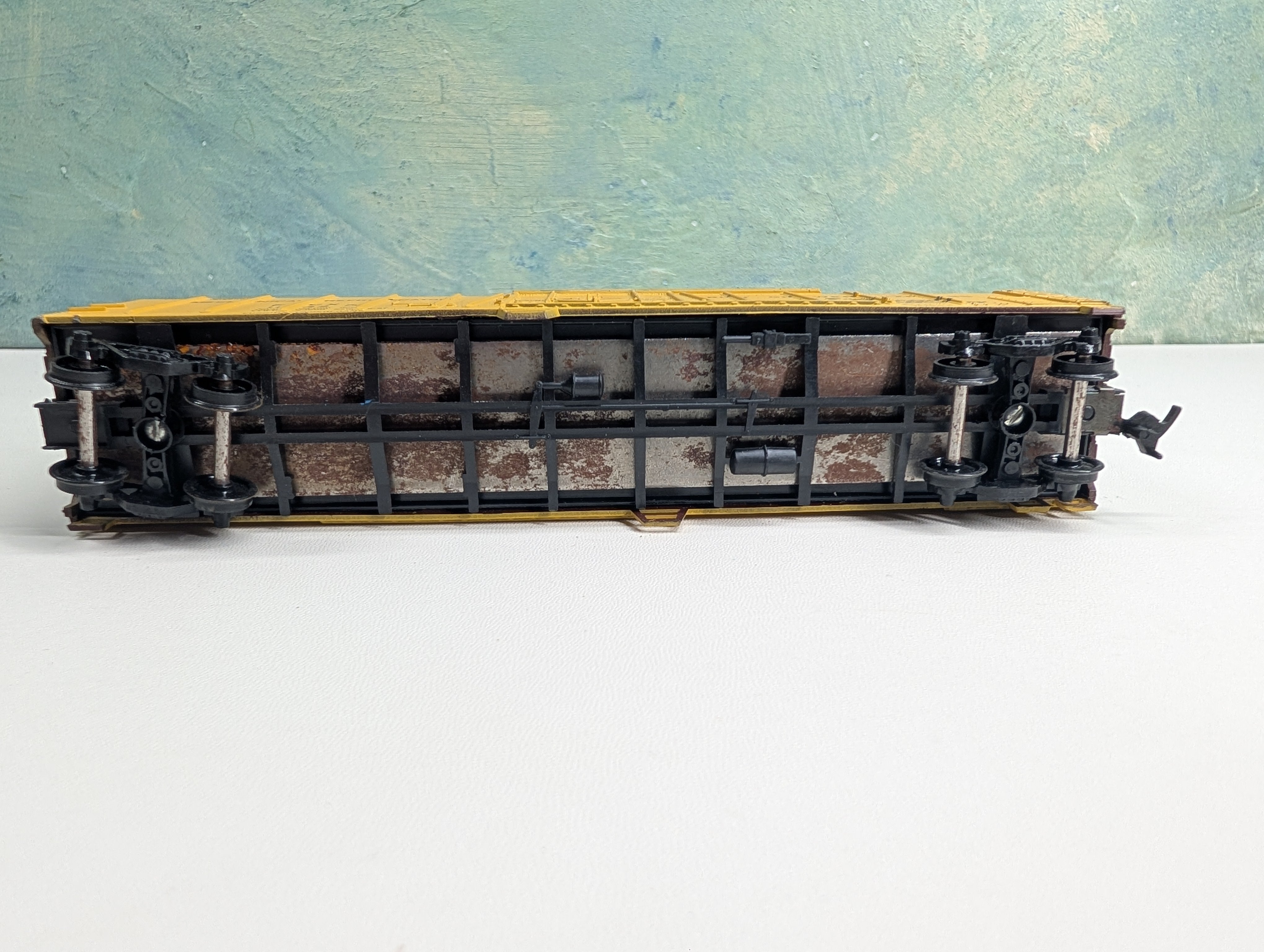 USED Athearn HO Scale 50' Reefer Box Car Fruit Growers Express FGCX #11432