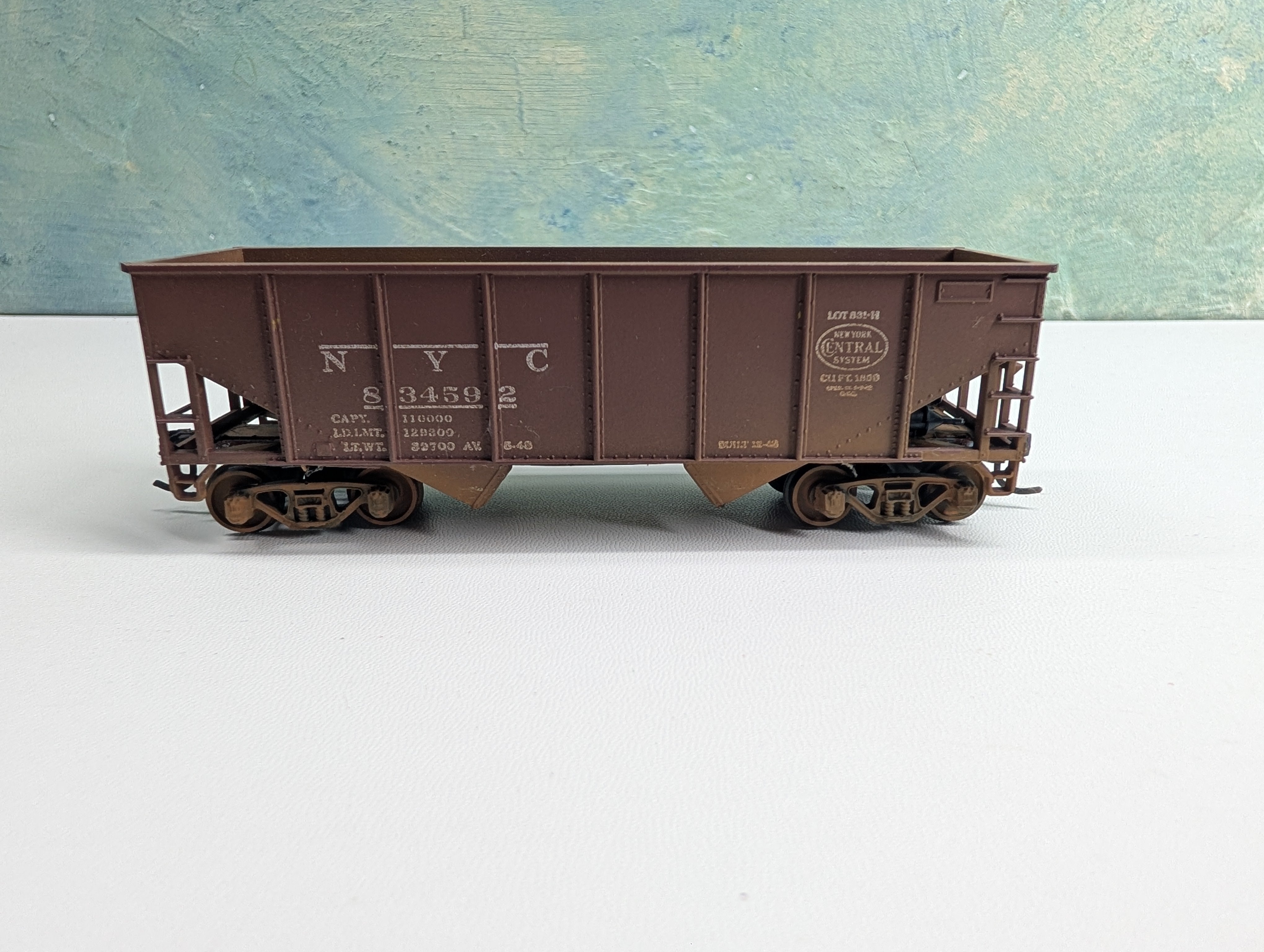 USED Athearn HO Scale 2 Bay Rib Side Hopper New York Central NYC #834592 Weathered