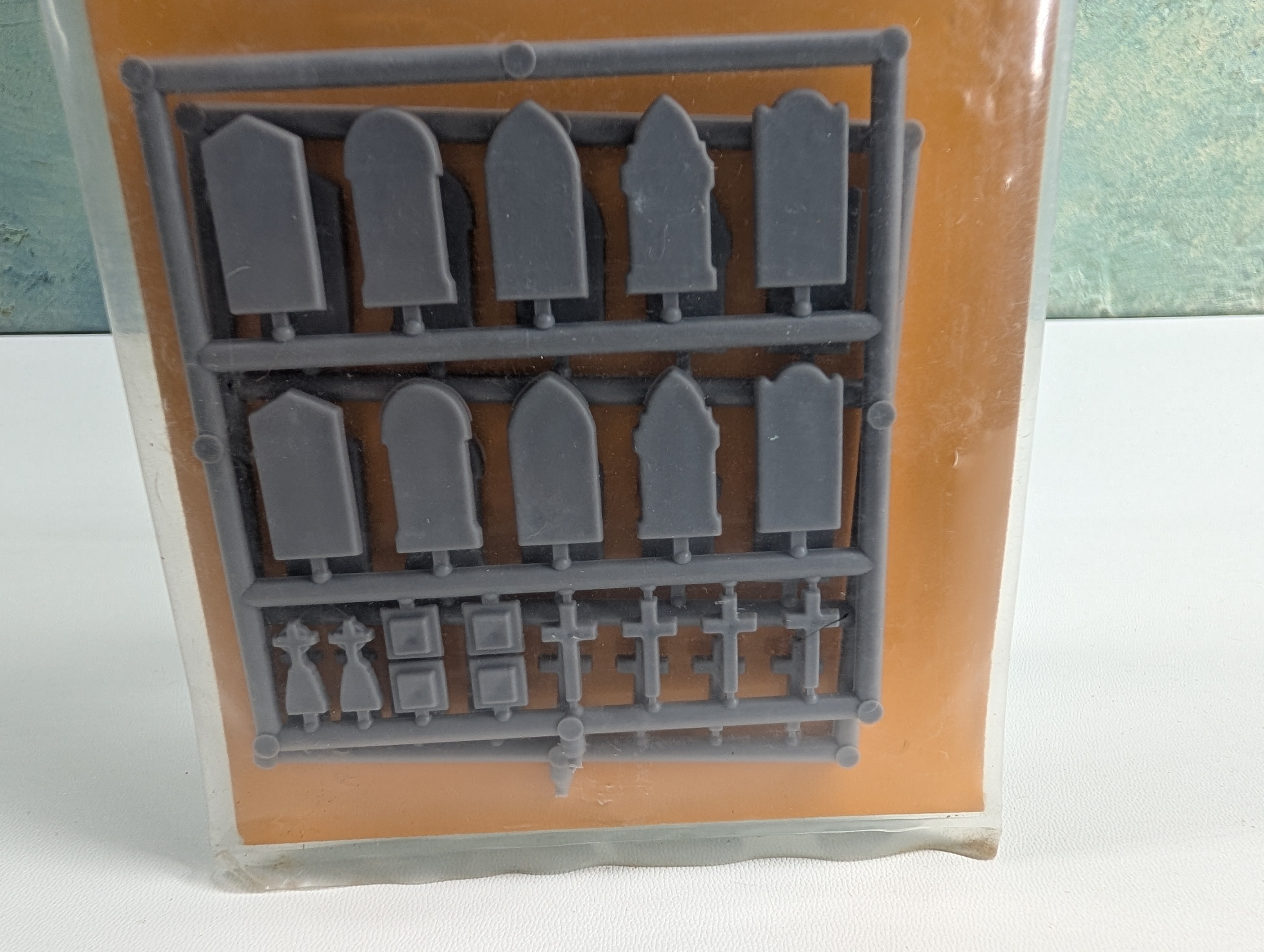 Dornaplas HO Scale B4 Gravestones OO