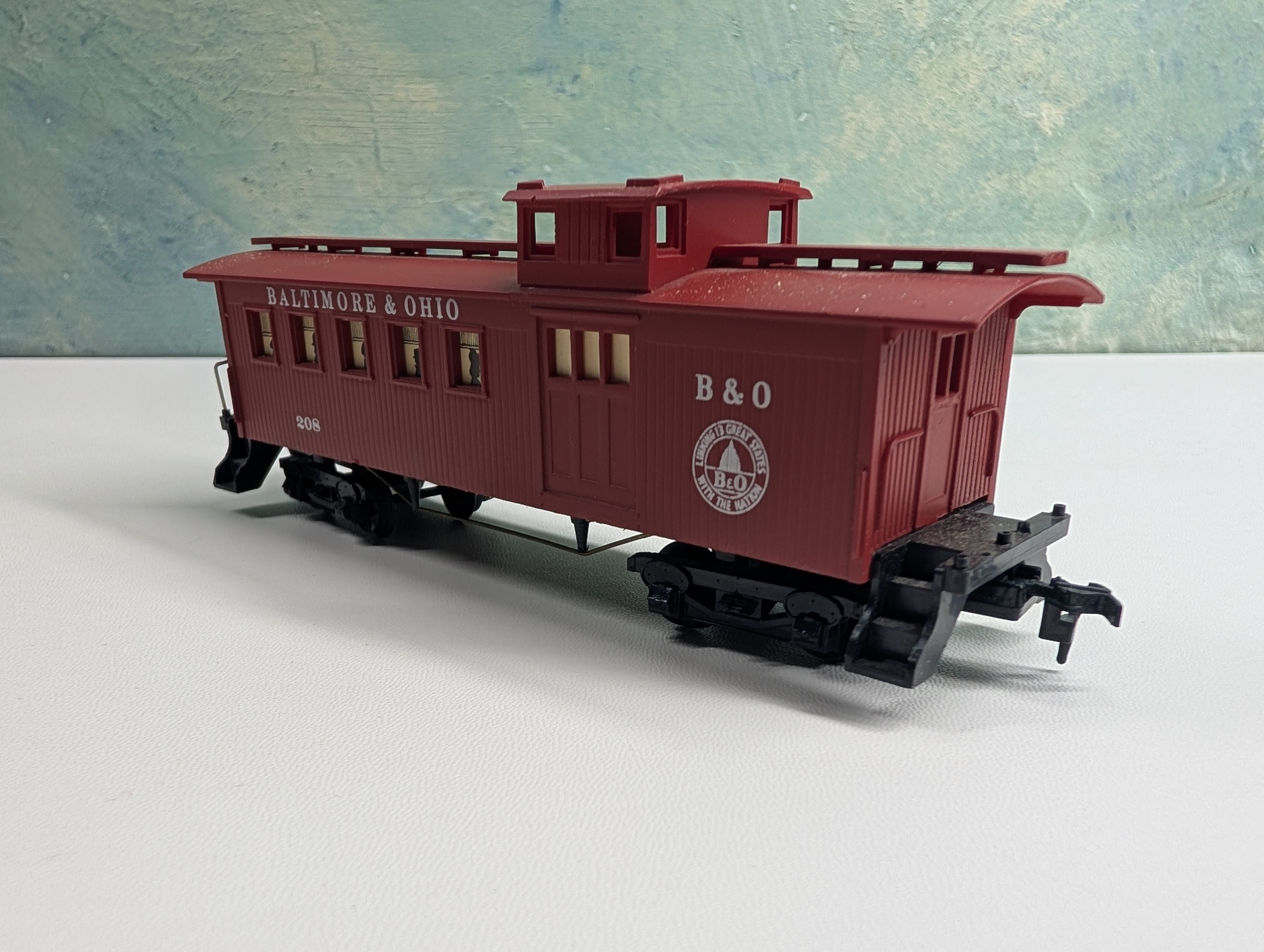USED Mantua HO Scale OT Old Time Wood Caboose Baltimore and Ohio B&O #208