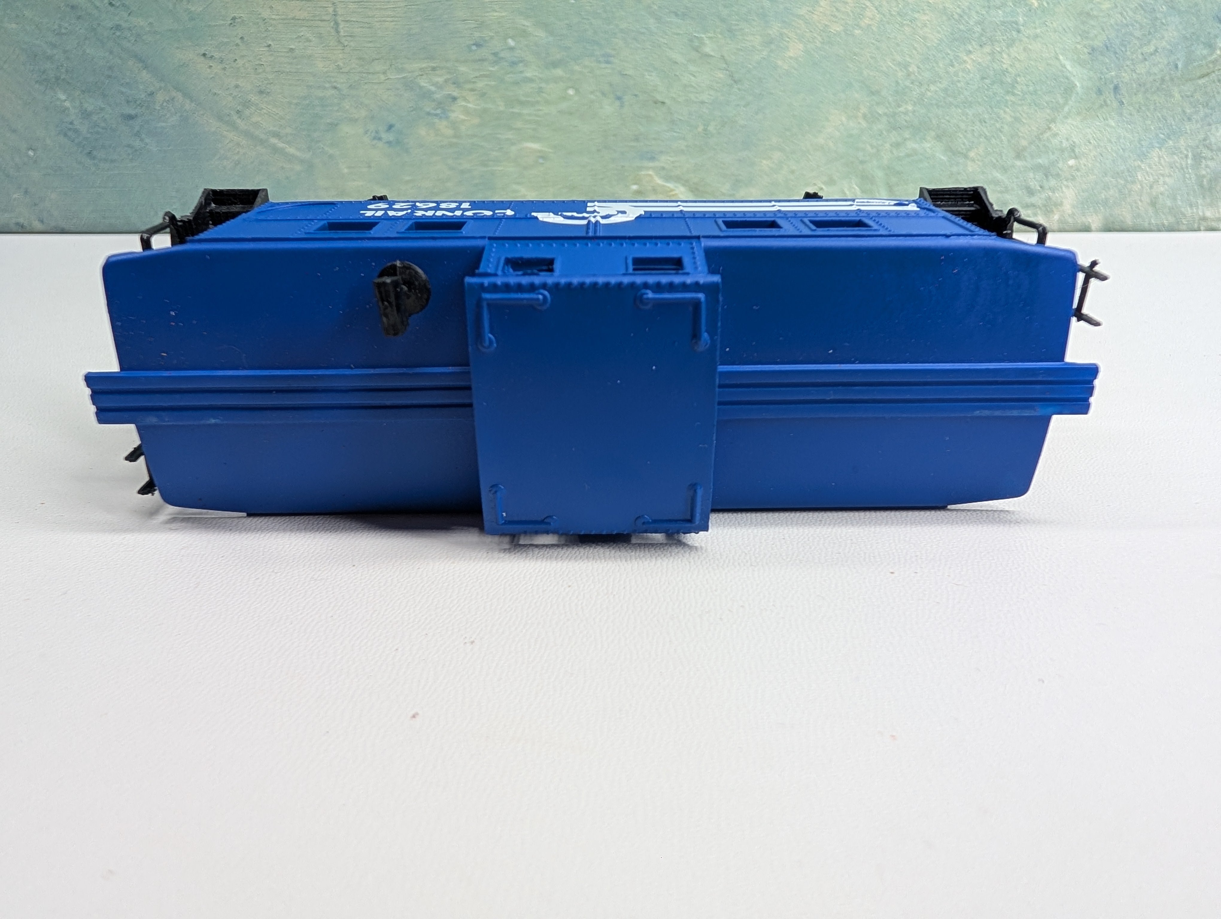 USED Life-Like HO Scale Caboose Conrail #18629