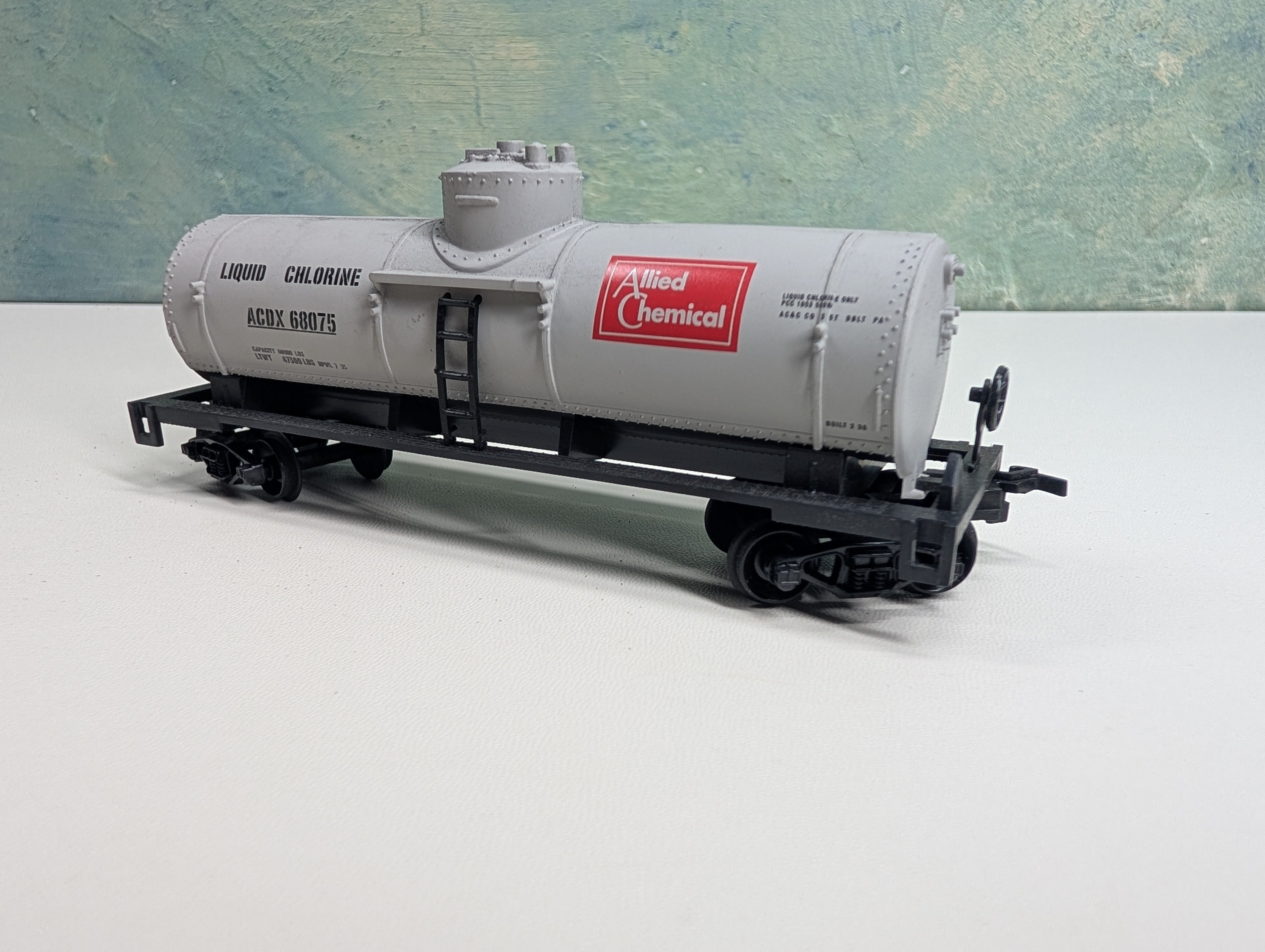 USED Life-Like HO Scale Single Dome Tank Car Allied Chemical ACDX #68075