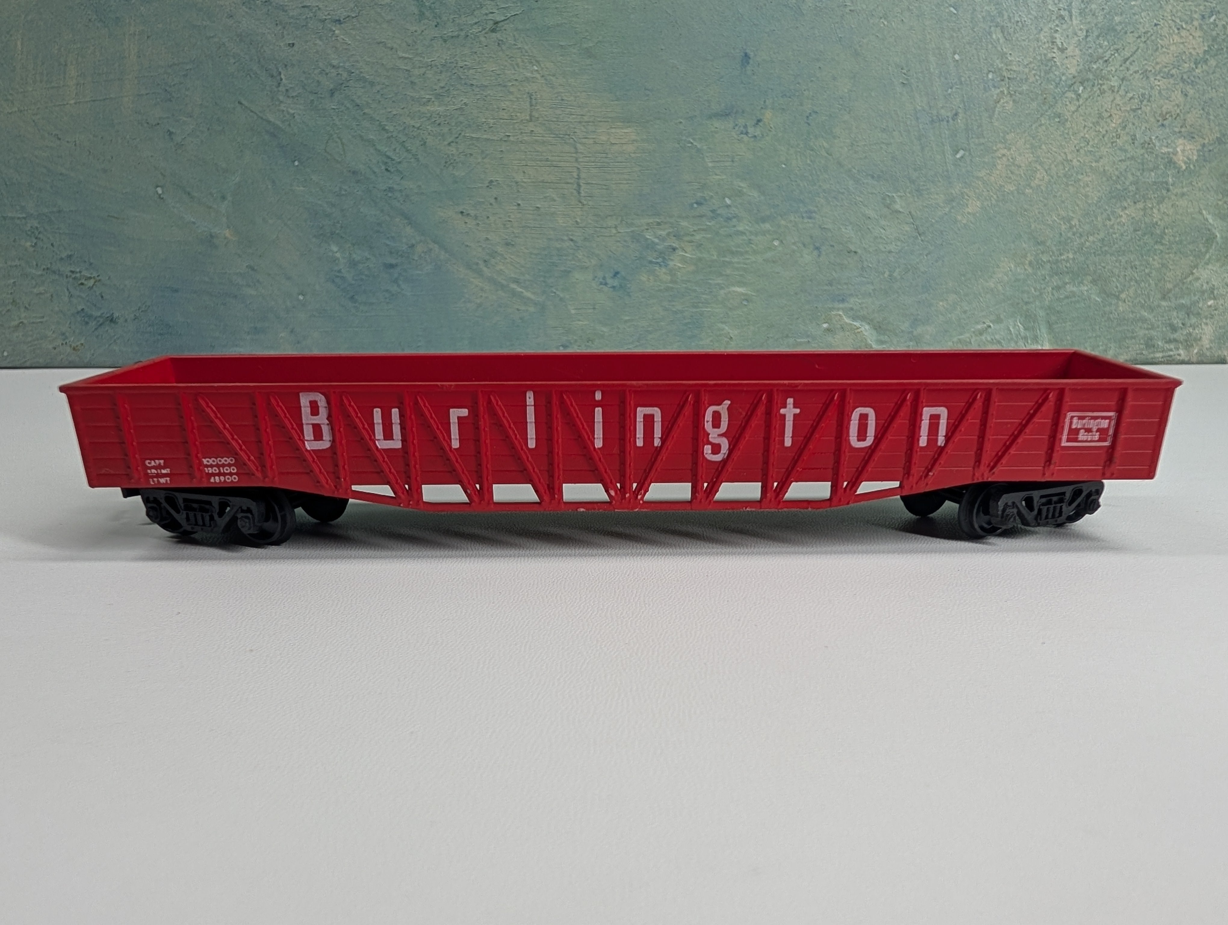 USED AHM HO Scale 50' Wooden Gondola Burlington