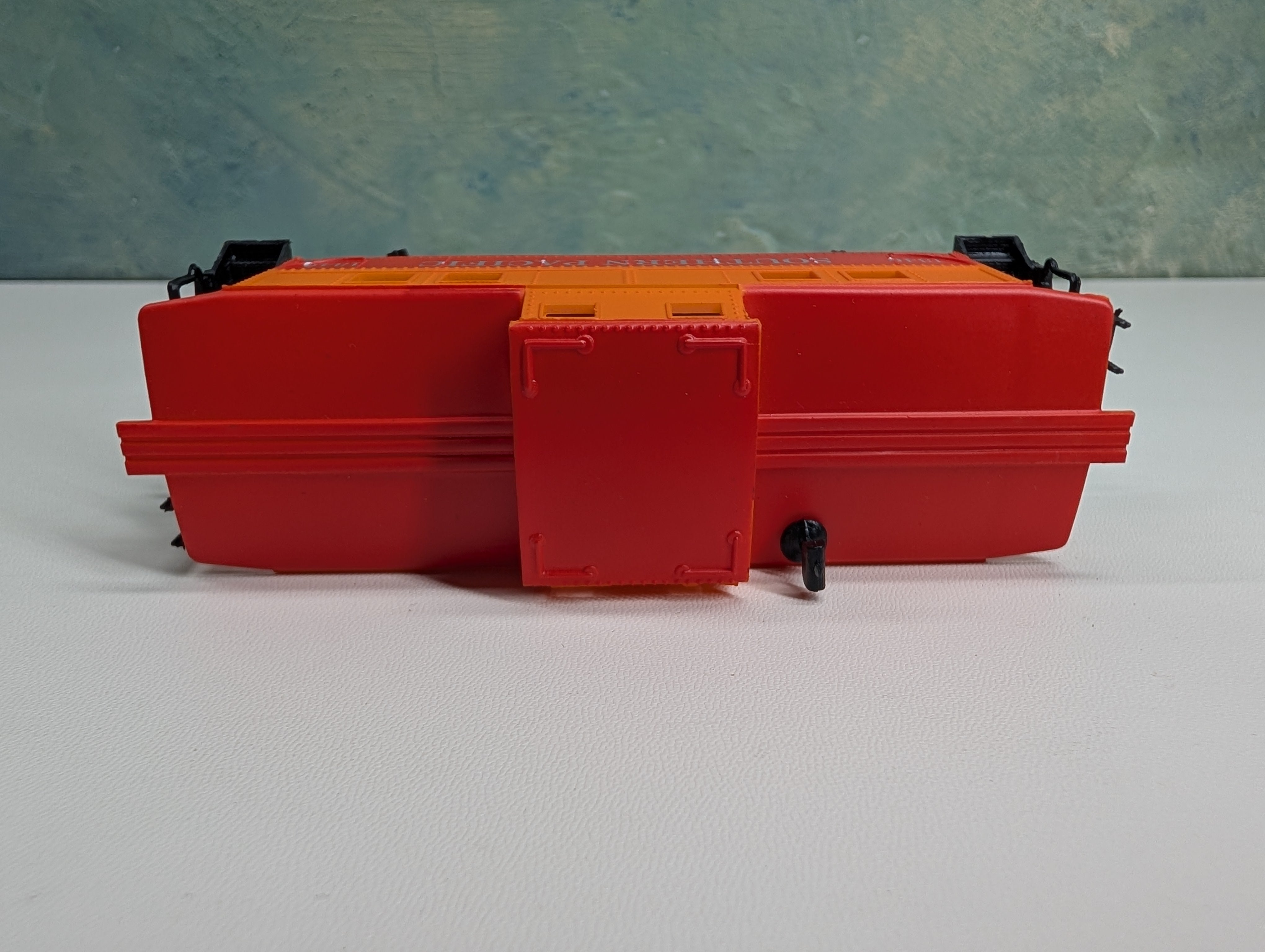 USED Life-Like HO Scale Caboose Southern Pacific #1346