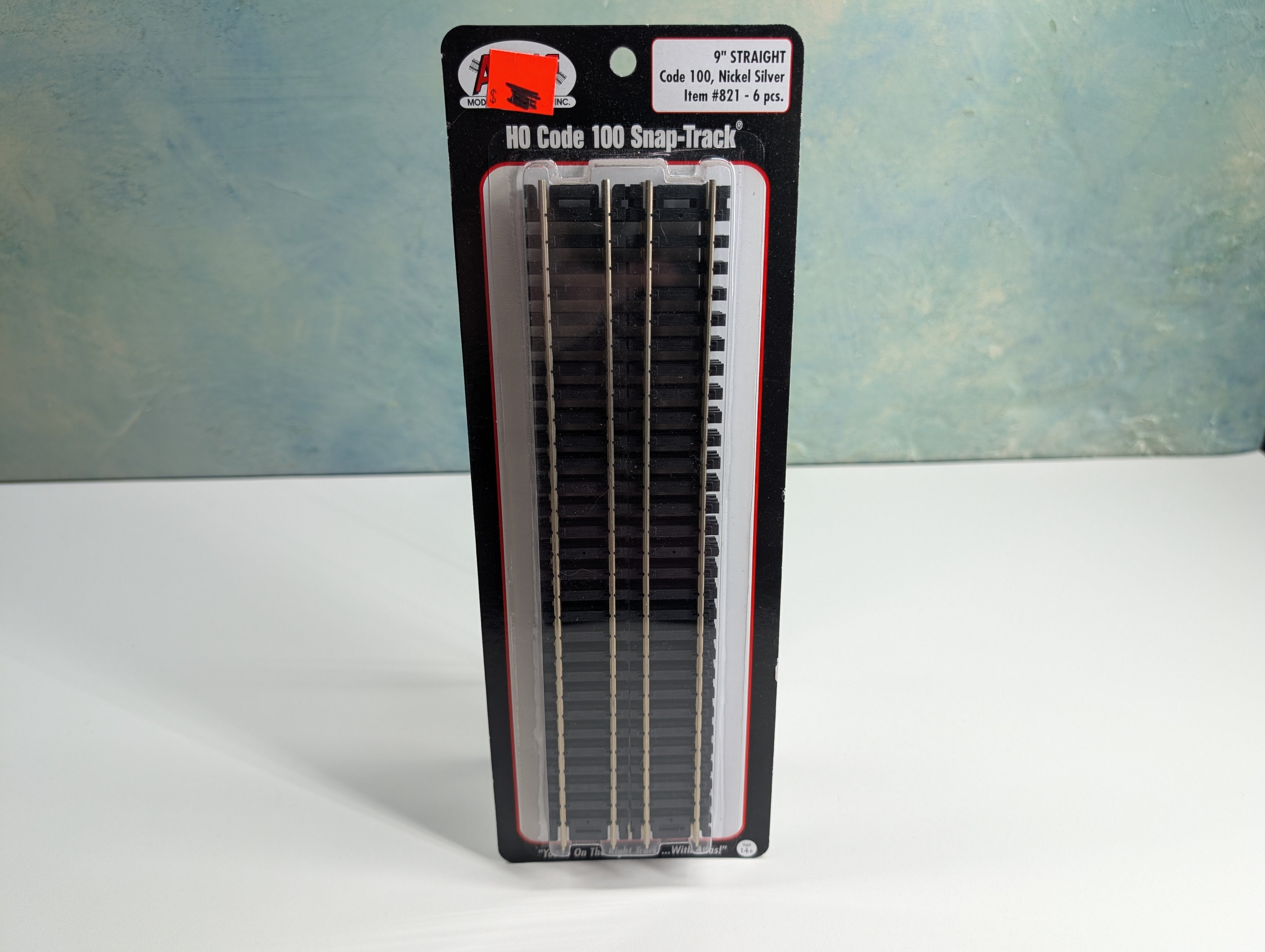 Atlas 821 HO Scale 9" Straight Track, Code 100 Nickel Silver Snap-Track (6 pcs)
