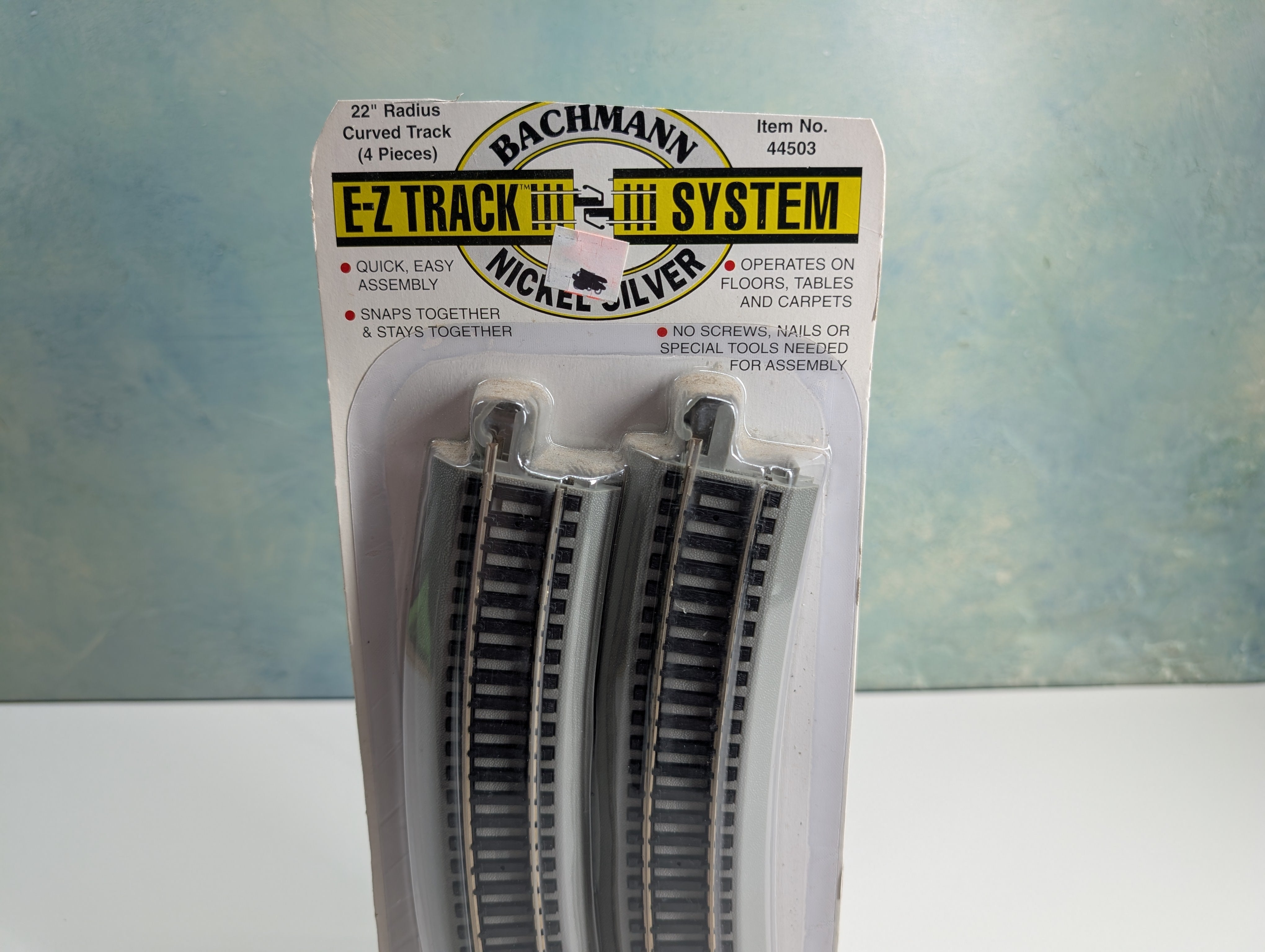Bachmann 44503 HO Scale 22" Radius Curved E-Z Track Nickel Silver (4 pcs)