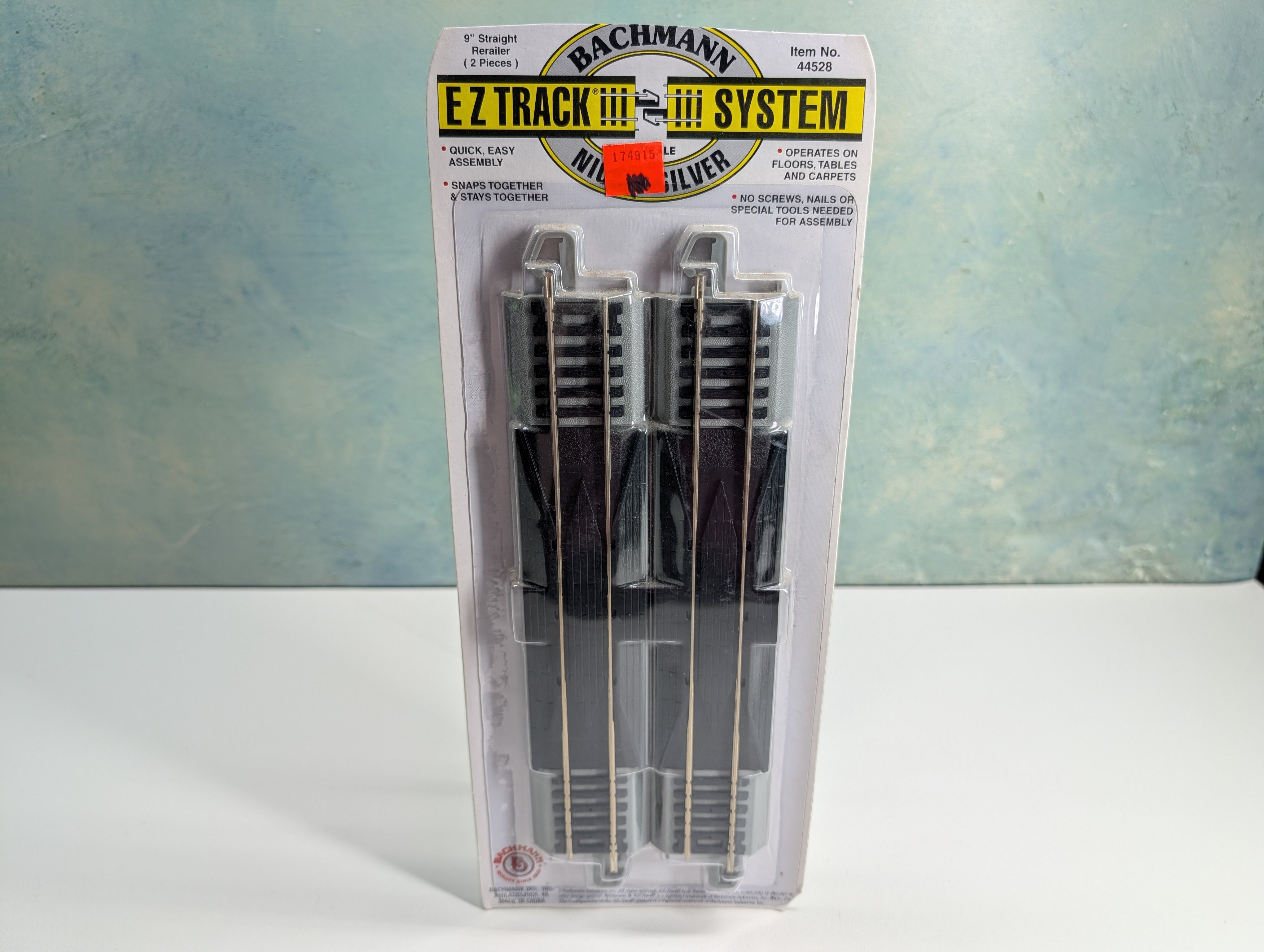 Bachmann 44528 HO Scale 9" Straight Rerailer E-Z Track Nickel Silver (2 pcs)
