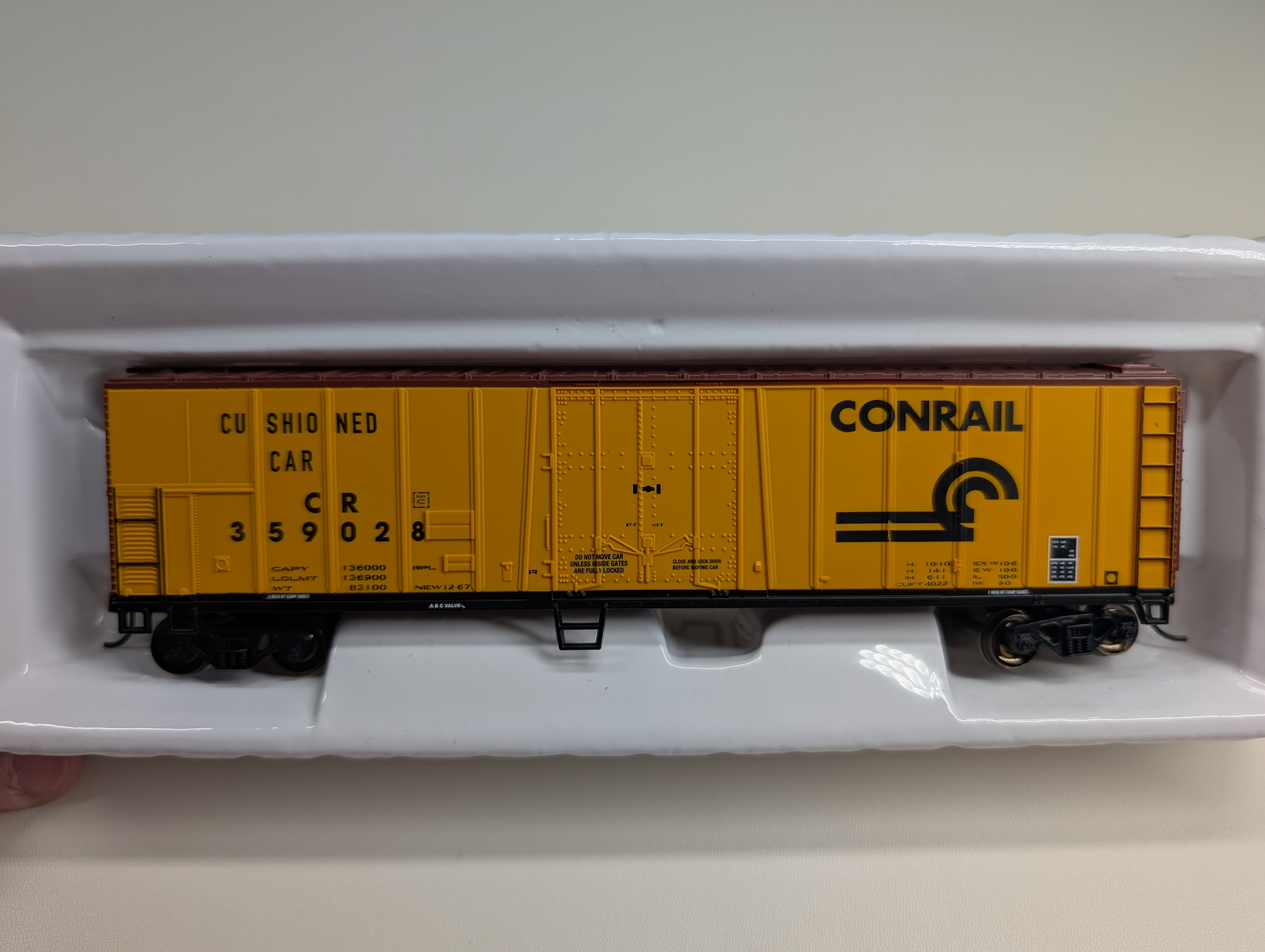 Bachmann 17911 HO Scale Silver Series 50' Steel Reefer Conrail CR #359028 Metal Wheels