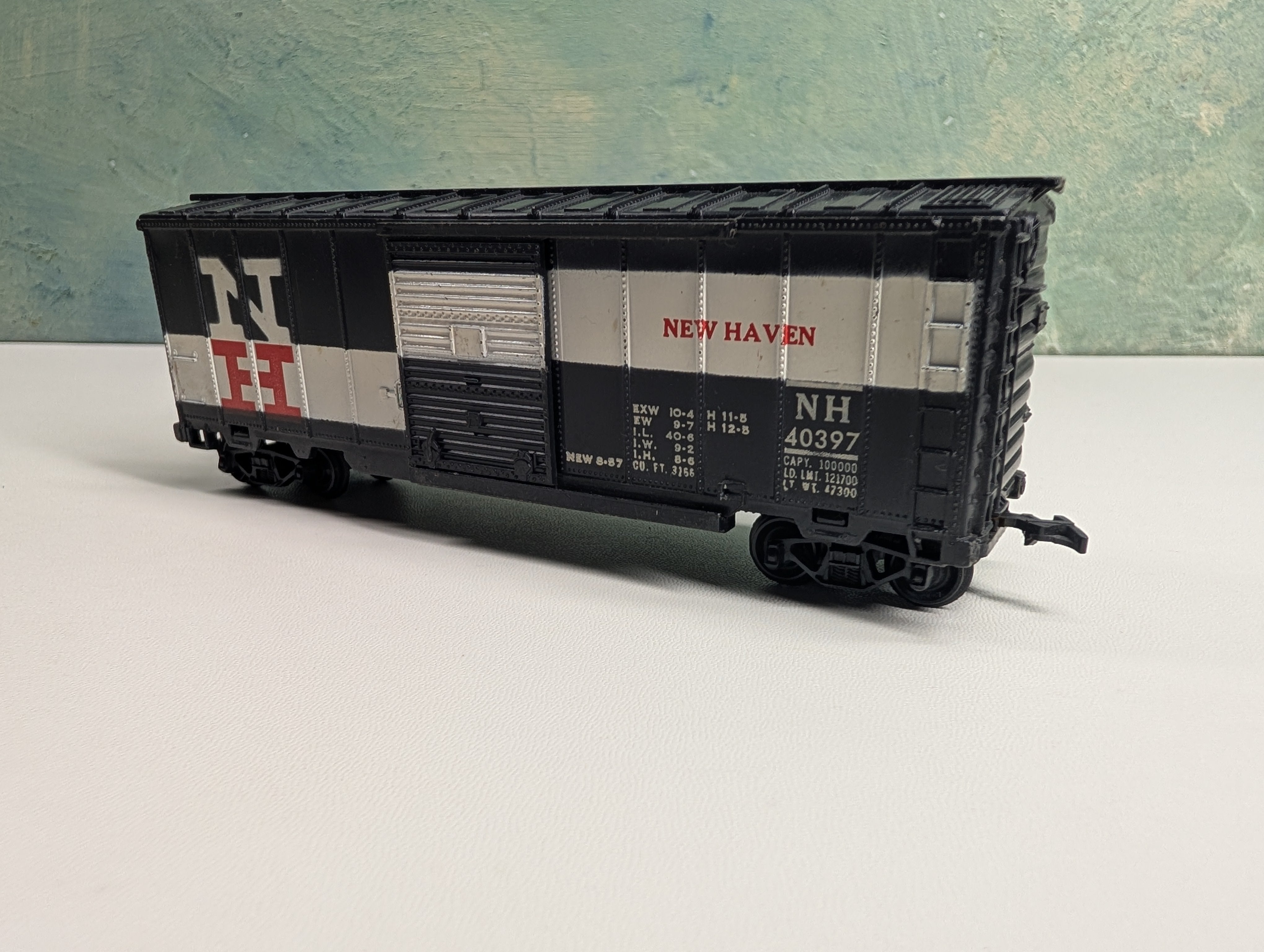 USED MARX HO Scale 40' Box Car New Haven NH #40397
