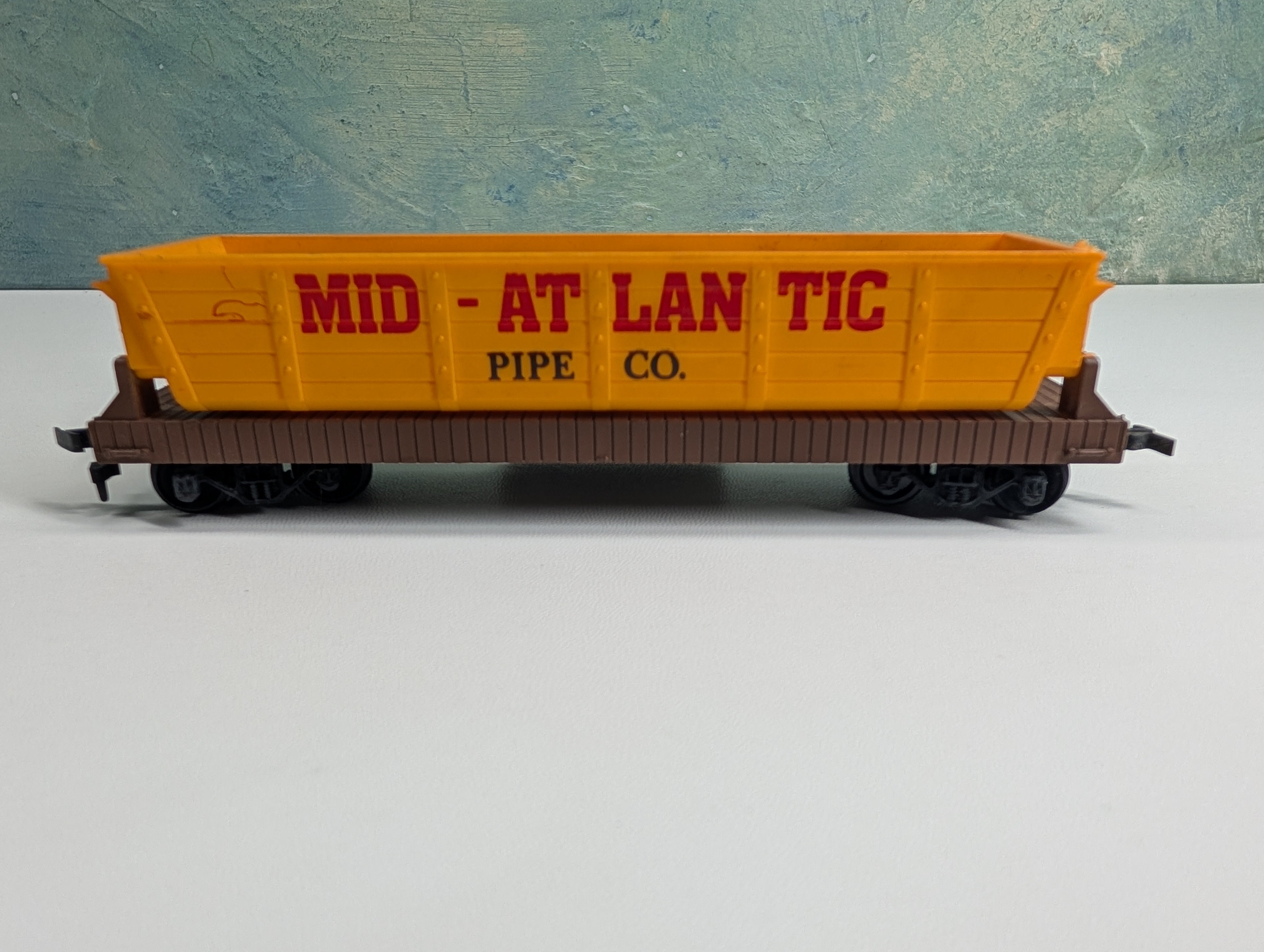 USED Tyco HO Scale Dump Car Mid-Atlantic Pipe Co