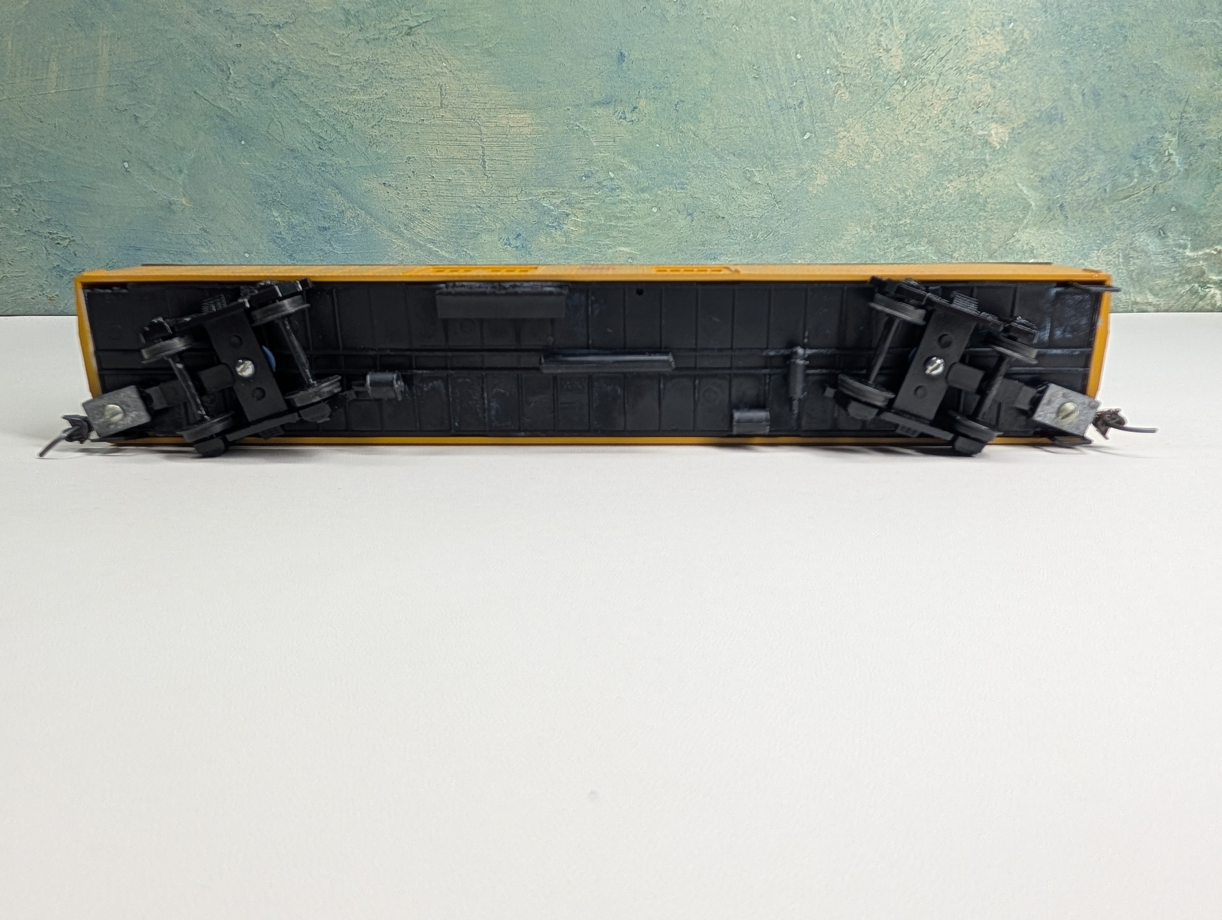 USED Roundhouse HO Scale Harriman Style Baggage Car Union Pacific UP #2771 American Railway Express