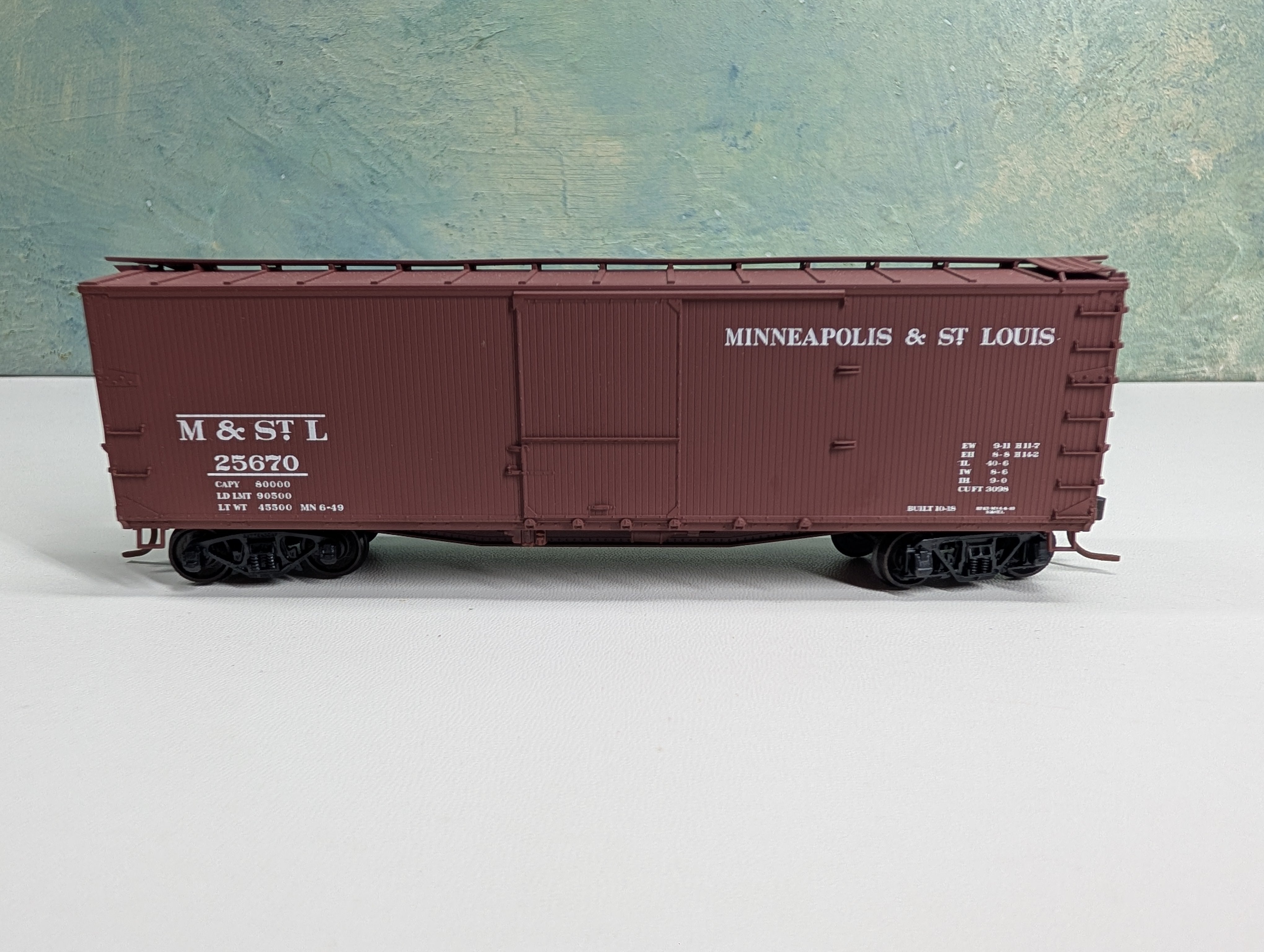 USED Accurail HO Scale 41' Wooden Box Car Minneapolis & St Louis M&StL #25670