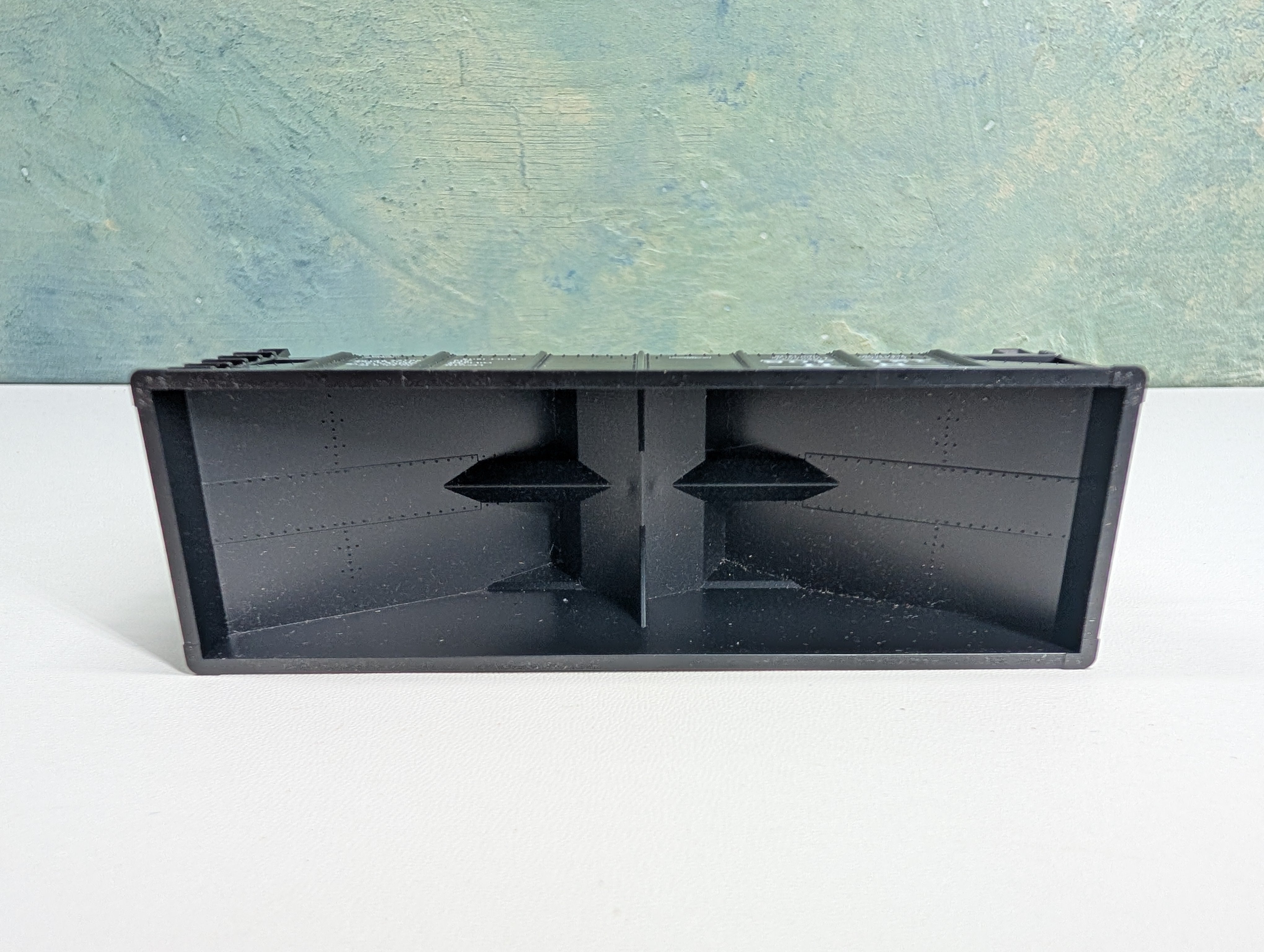 USED Accurail HO Scale 2 Bay Hopper New Haven NH #121408