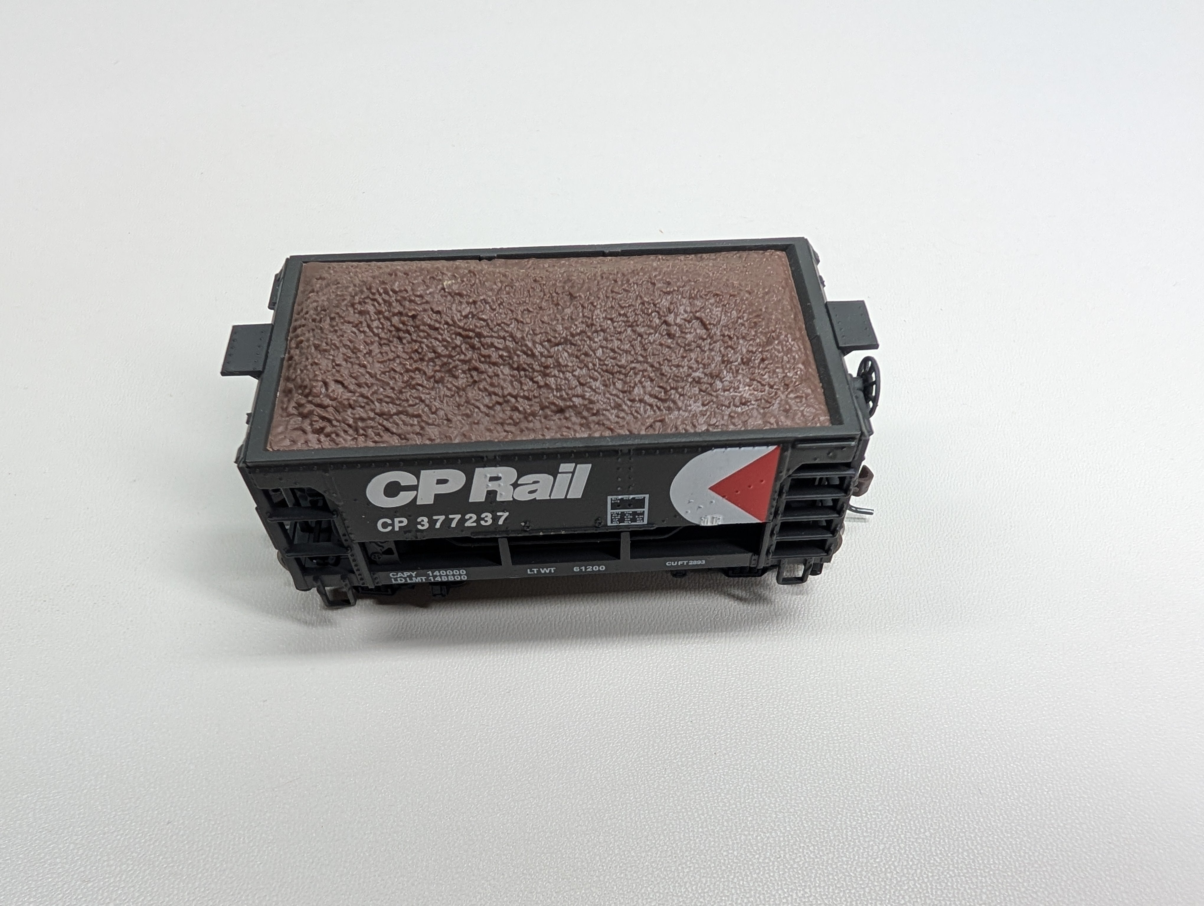 USED Model Power HO Scale Metal Ore Car w/ Load Canadian Pacific CP #377237