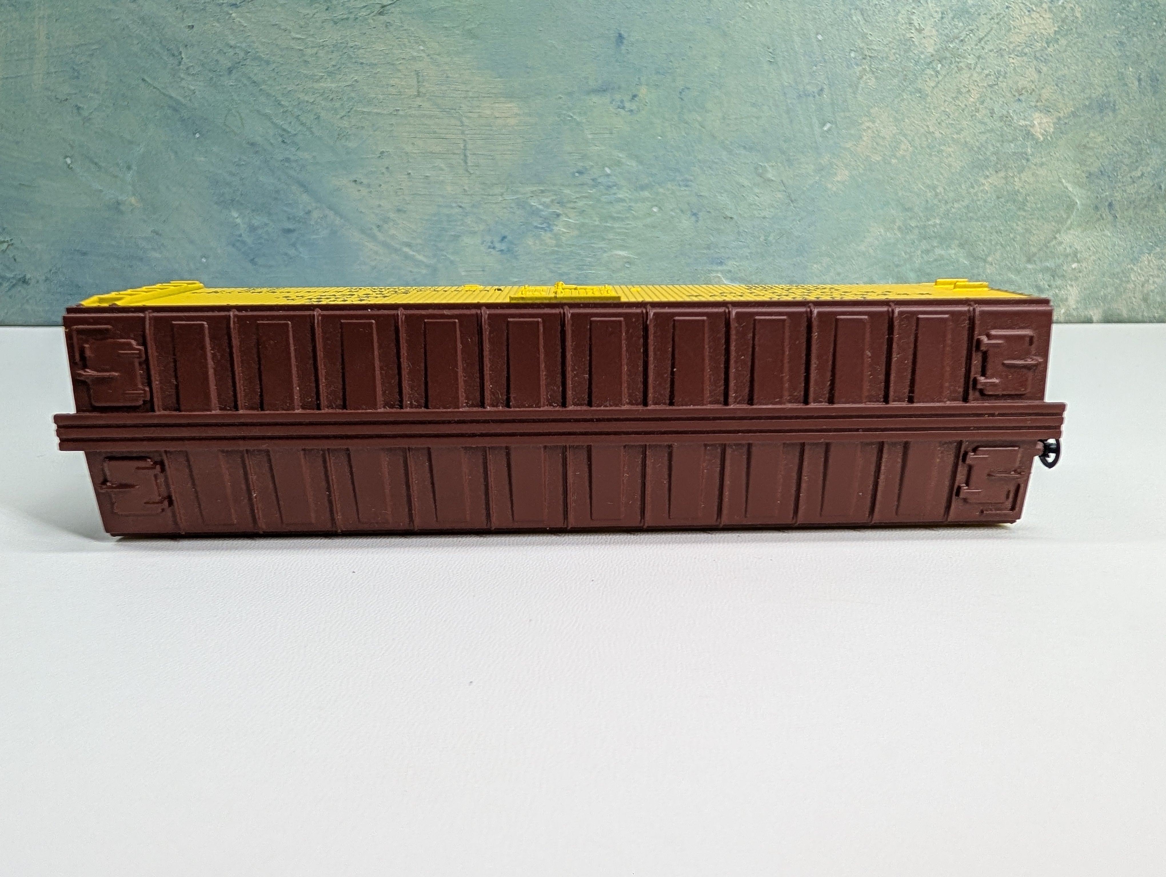 USED Mantua HO Scale 40' Wooden Reefer Box Car URTX #168032